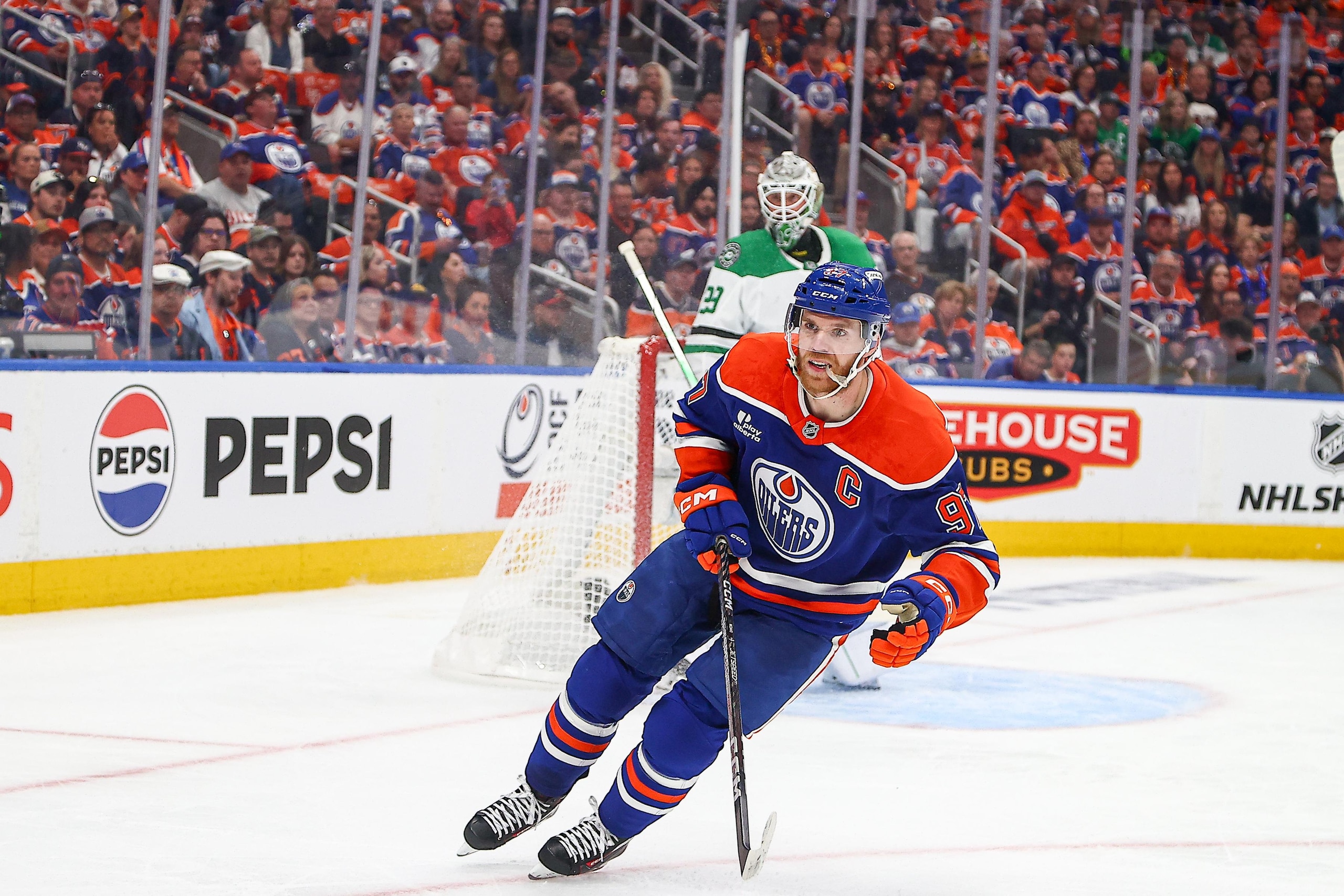 NHL: MAY 25 Stanley Cup Playoffs Western Conference Final Stars at Oilers