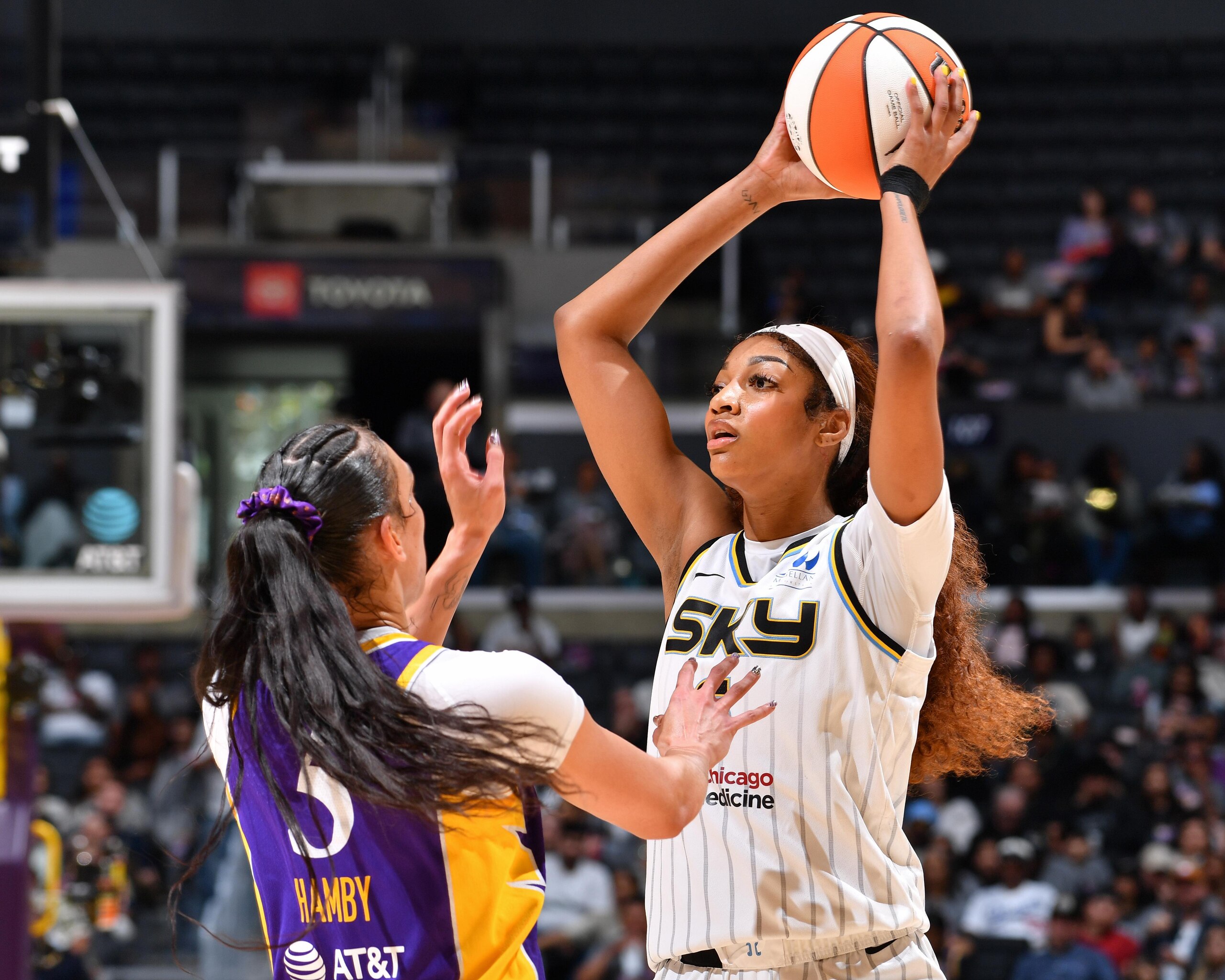 Chigaco Sky v Los Angeles Sparks