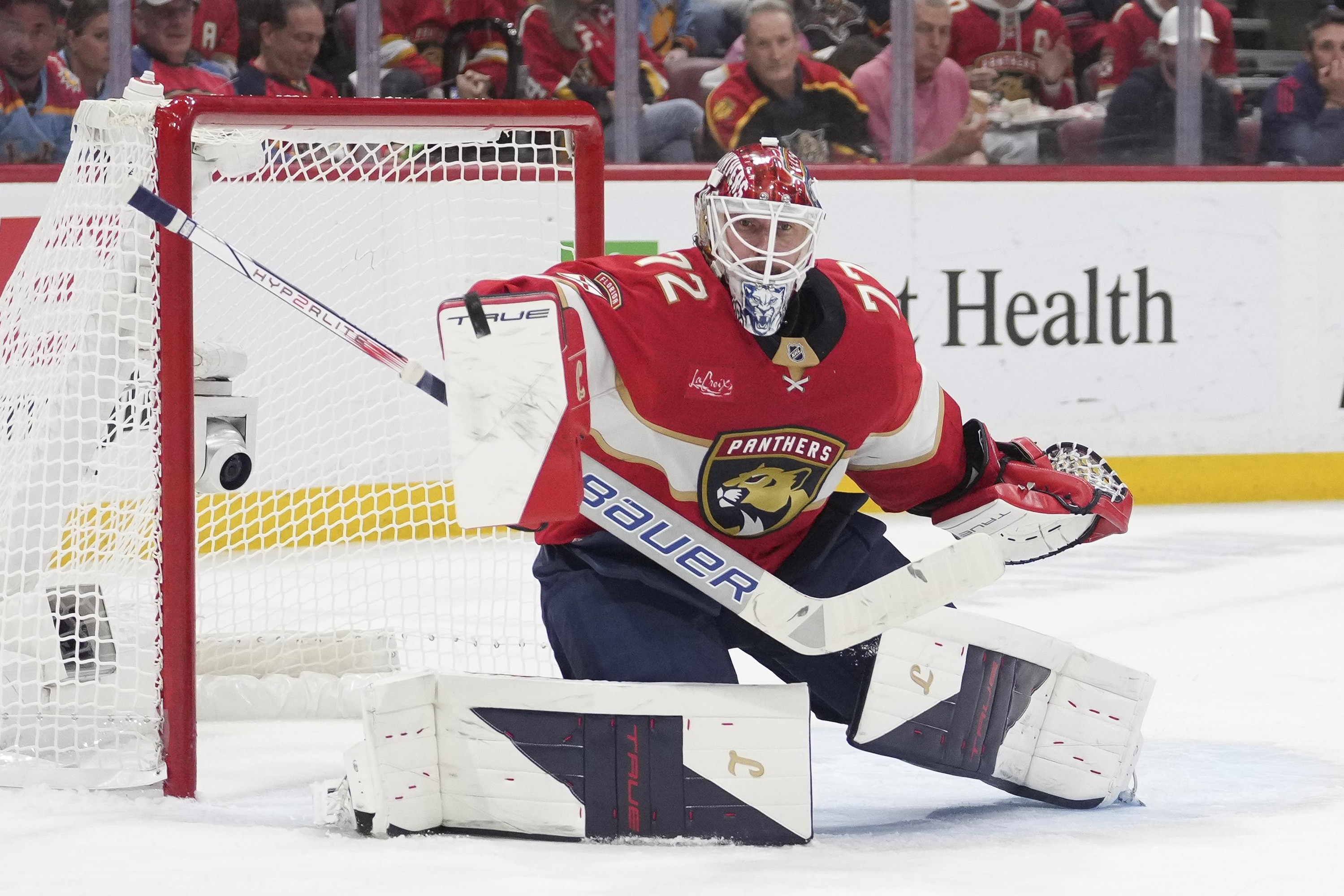 Panthers' Paul Maurice Jokes Hurricanes' Empty-Net Goals Were 'Horses--t' in G4 Loss