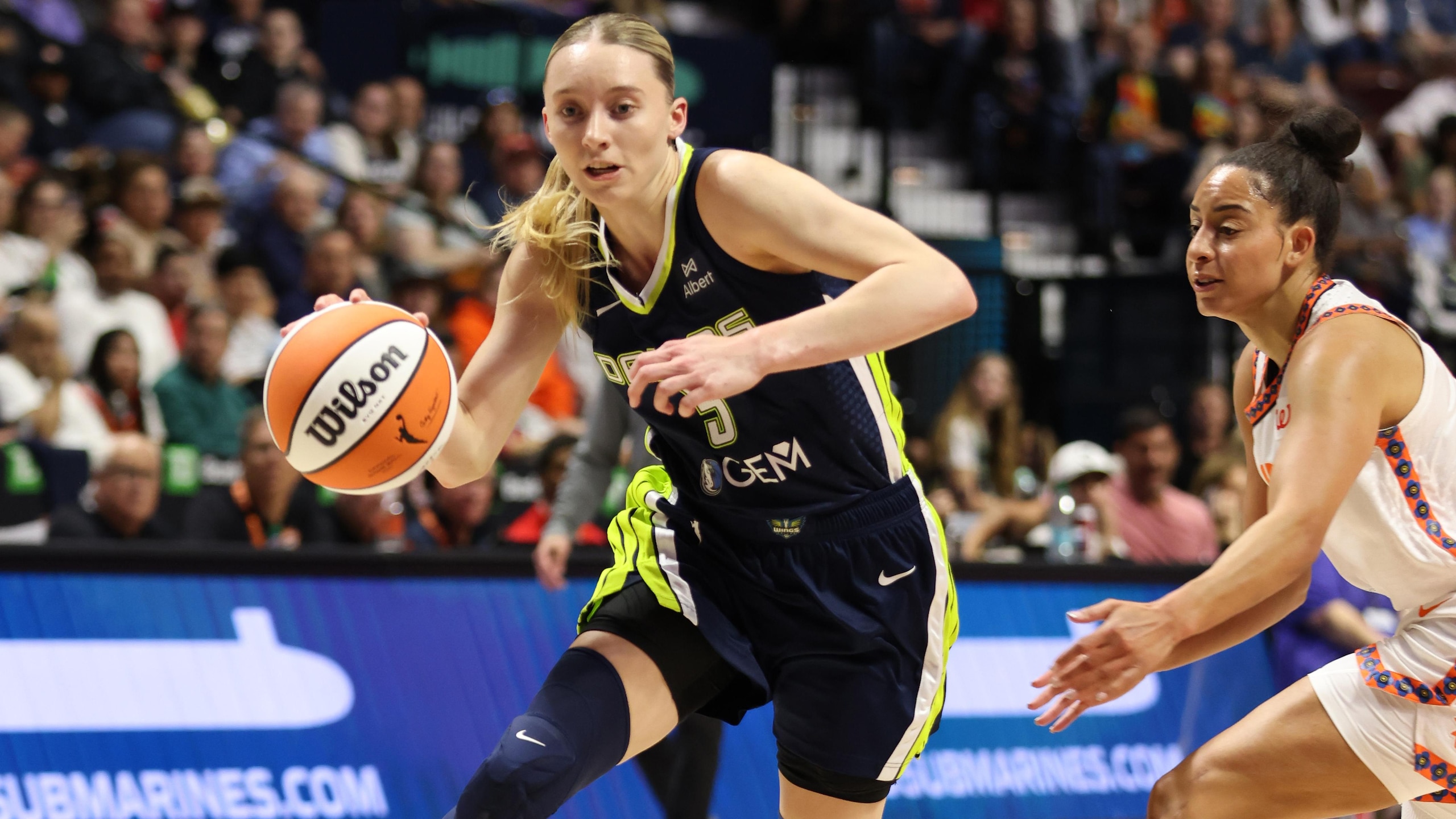 Dallas Wings v Connecticut Sun