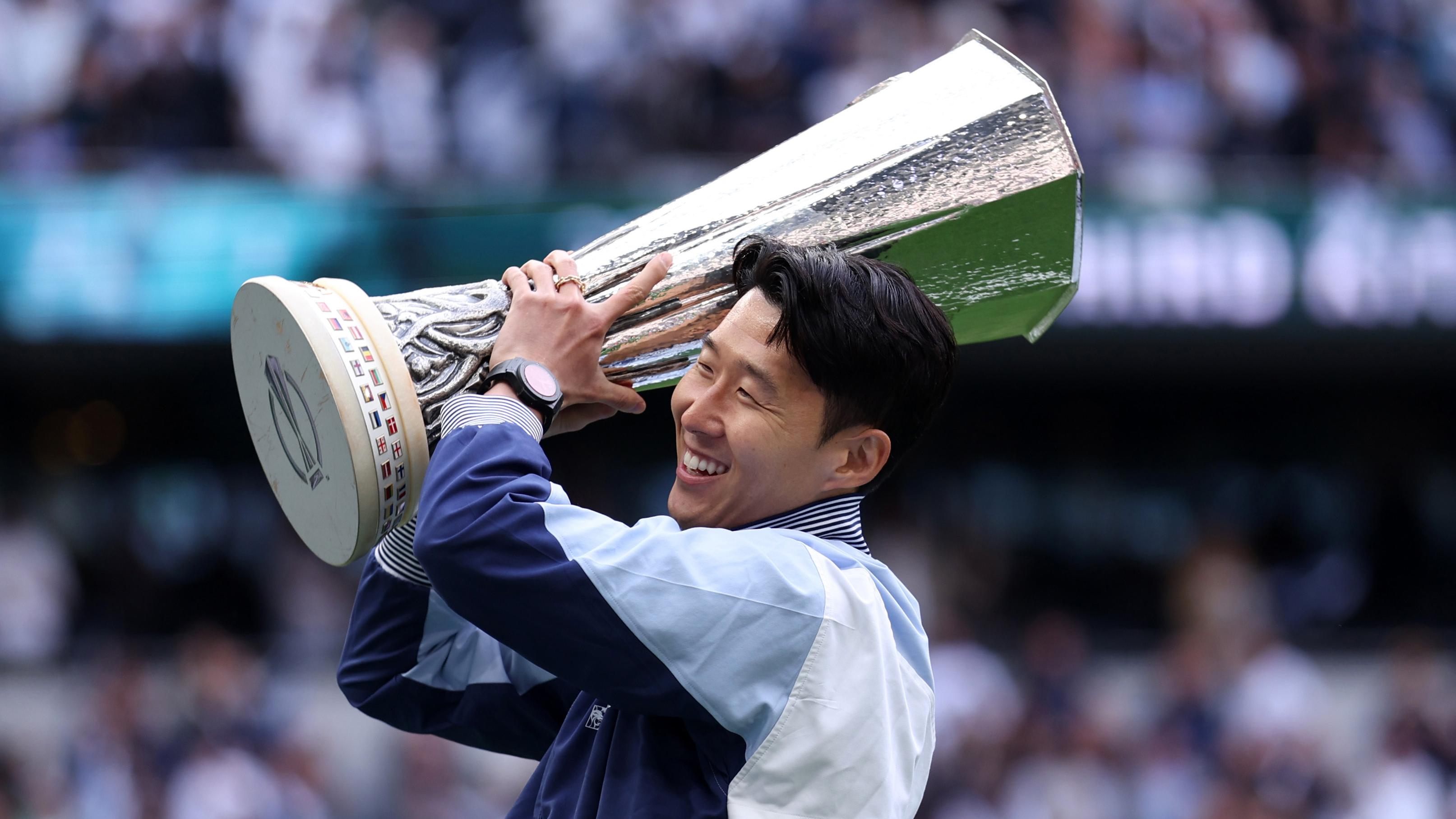 Tottenham Hotspur FC v Brighton & Hove Albion FC - Premier League