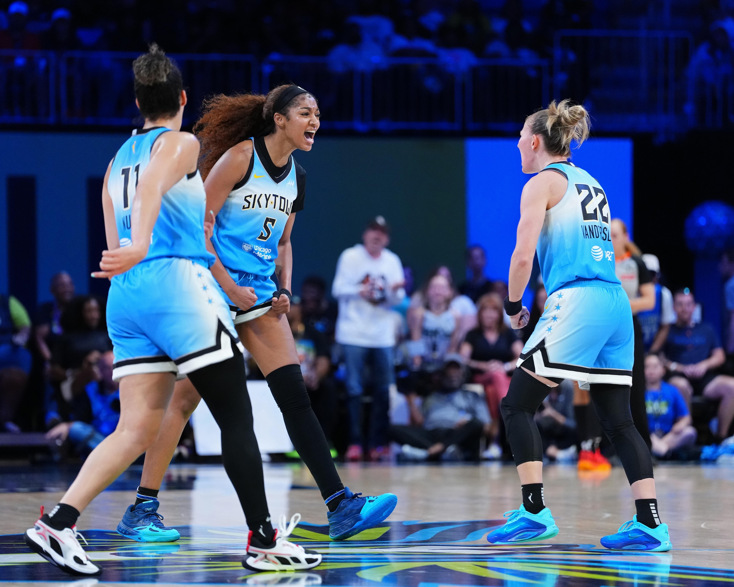 Chigaco Sky v Dallas Wings Chigaco Sky v Dallas Wings