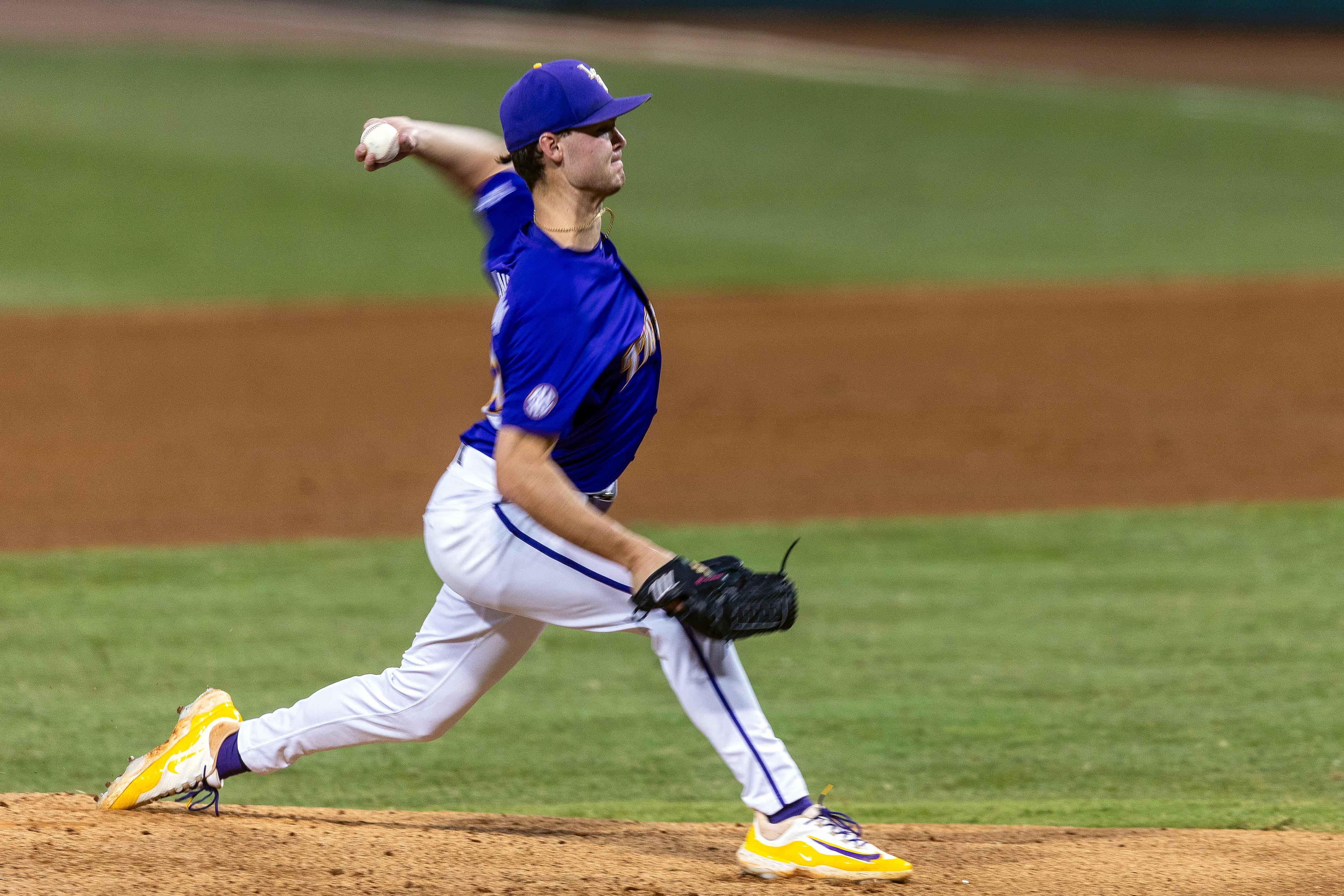 NCAA BASEBALL: MAY 31 Division I Regional - LSU vs Dallas Baptist
