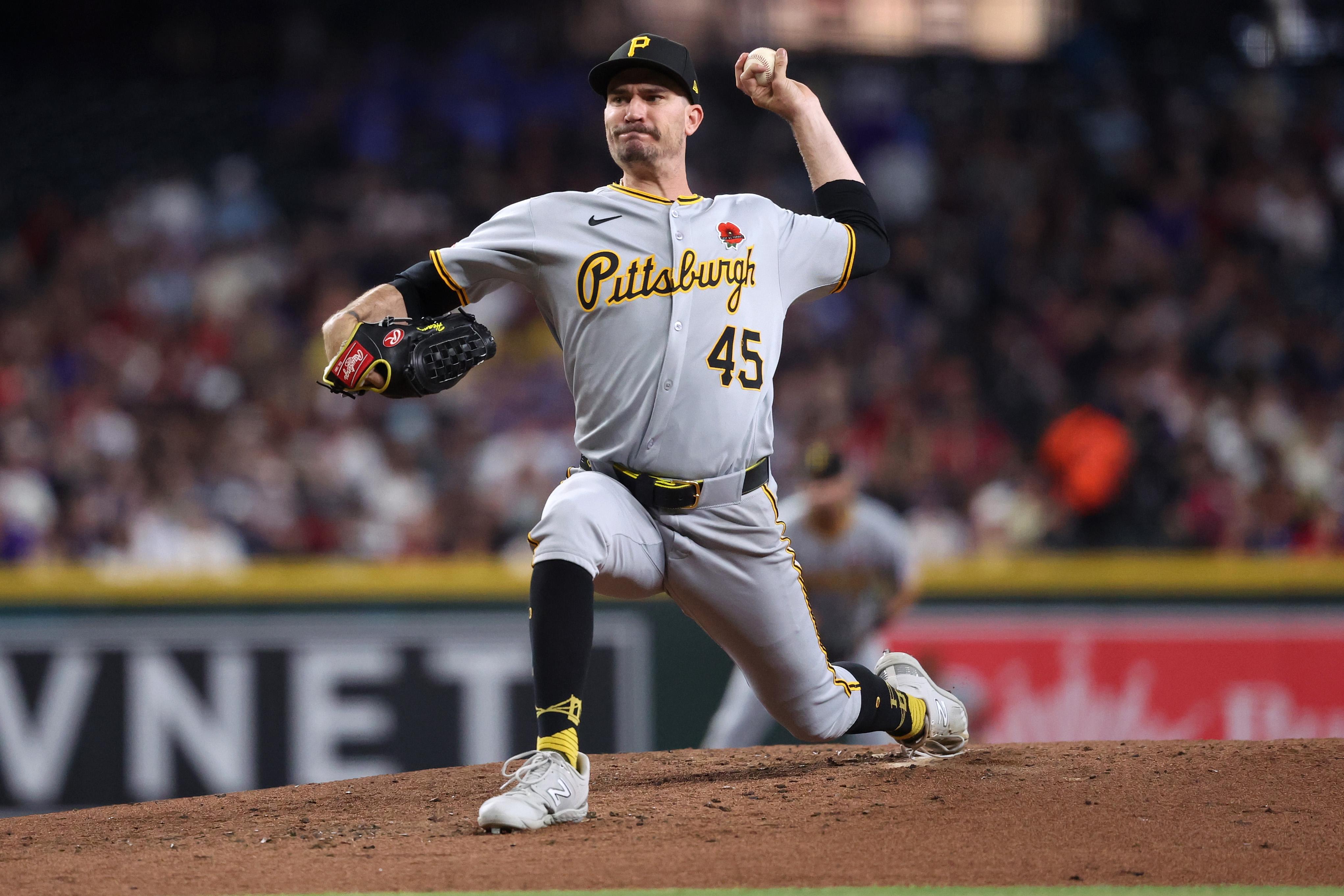 Pittsburgh Pirates v Arizona Diamondbacks