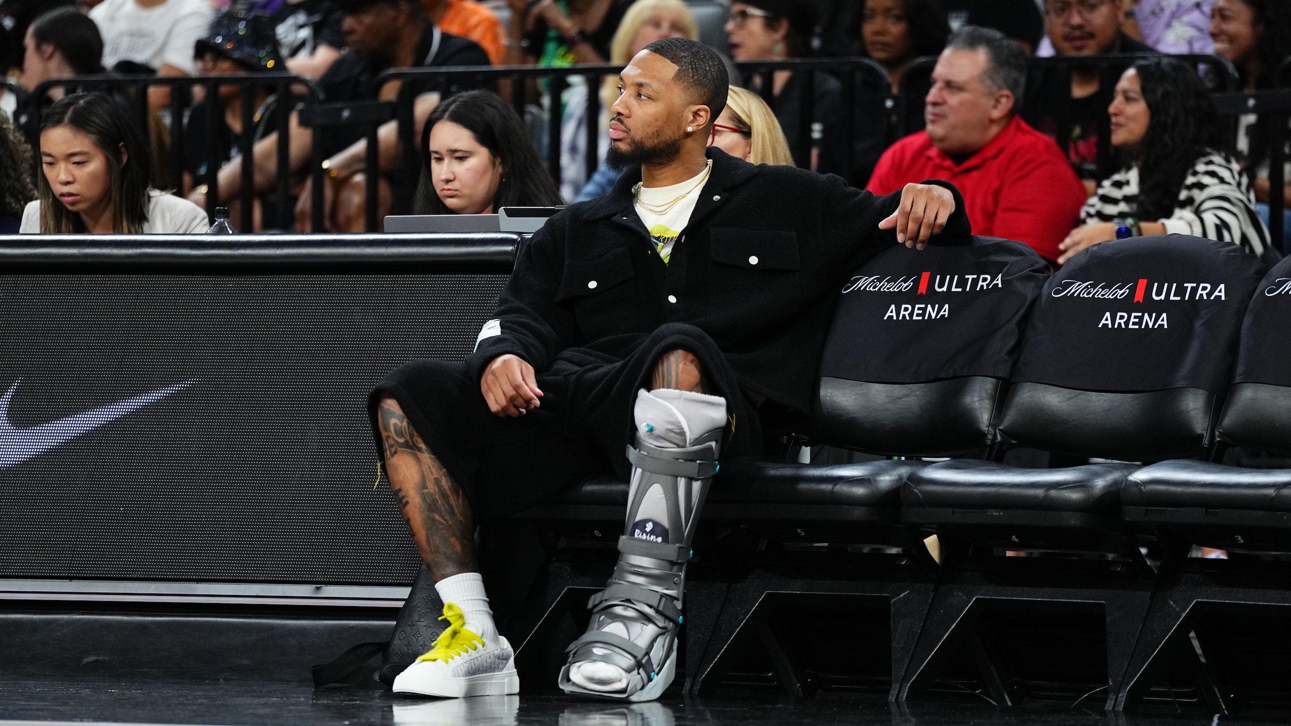 Los Angeles Sparks v Las Vegas Aces Los Angeles Sparks v Las Vegas Aces