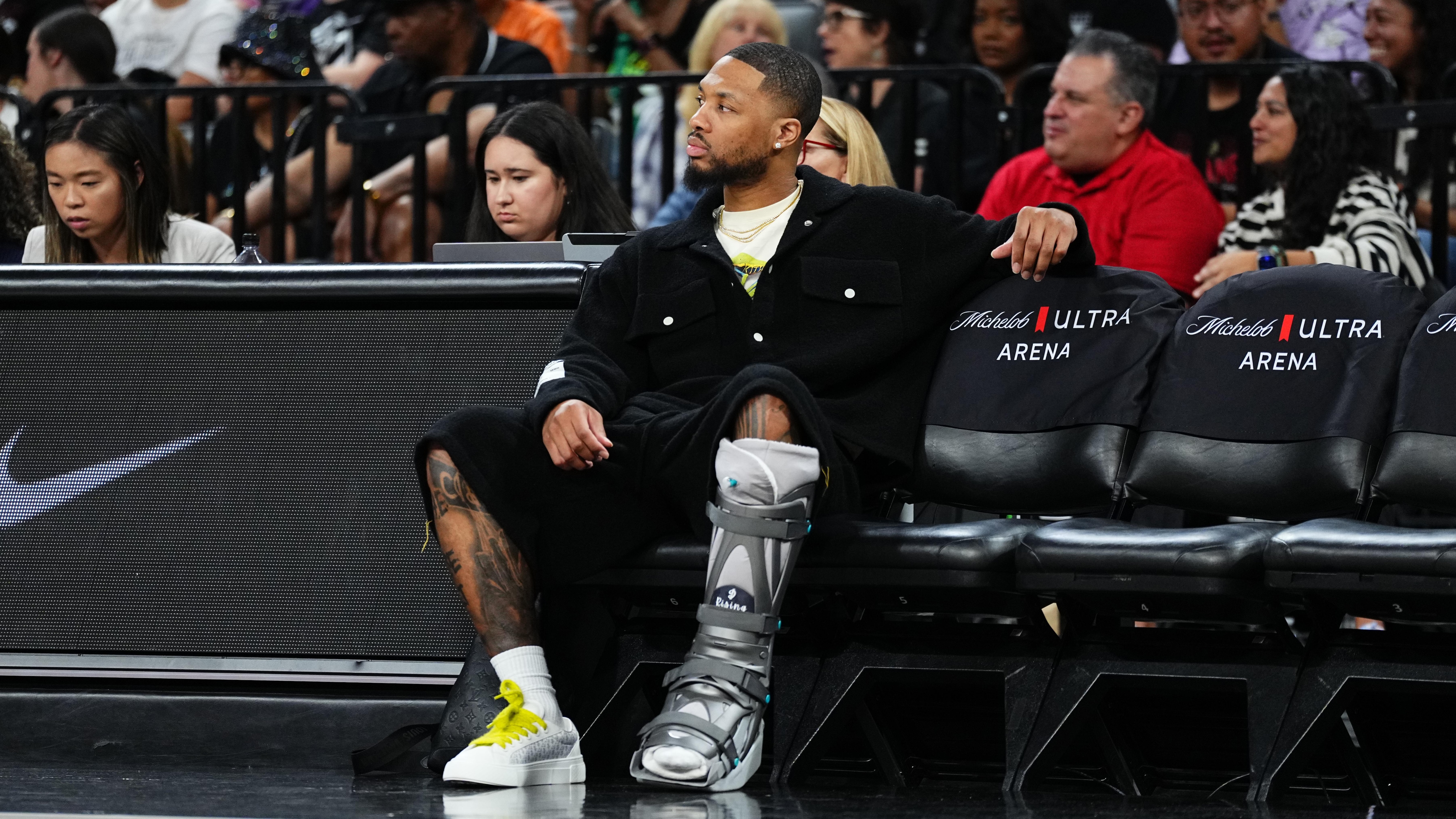 Los Angeles Sparks v Las Vegas Aces