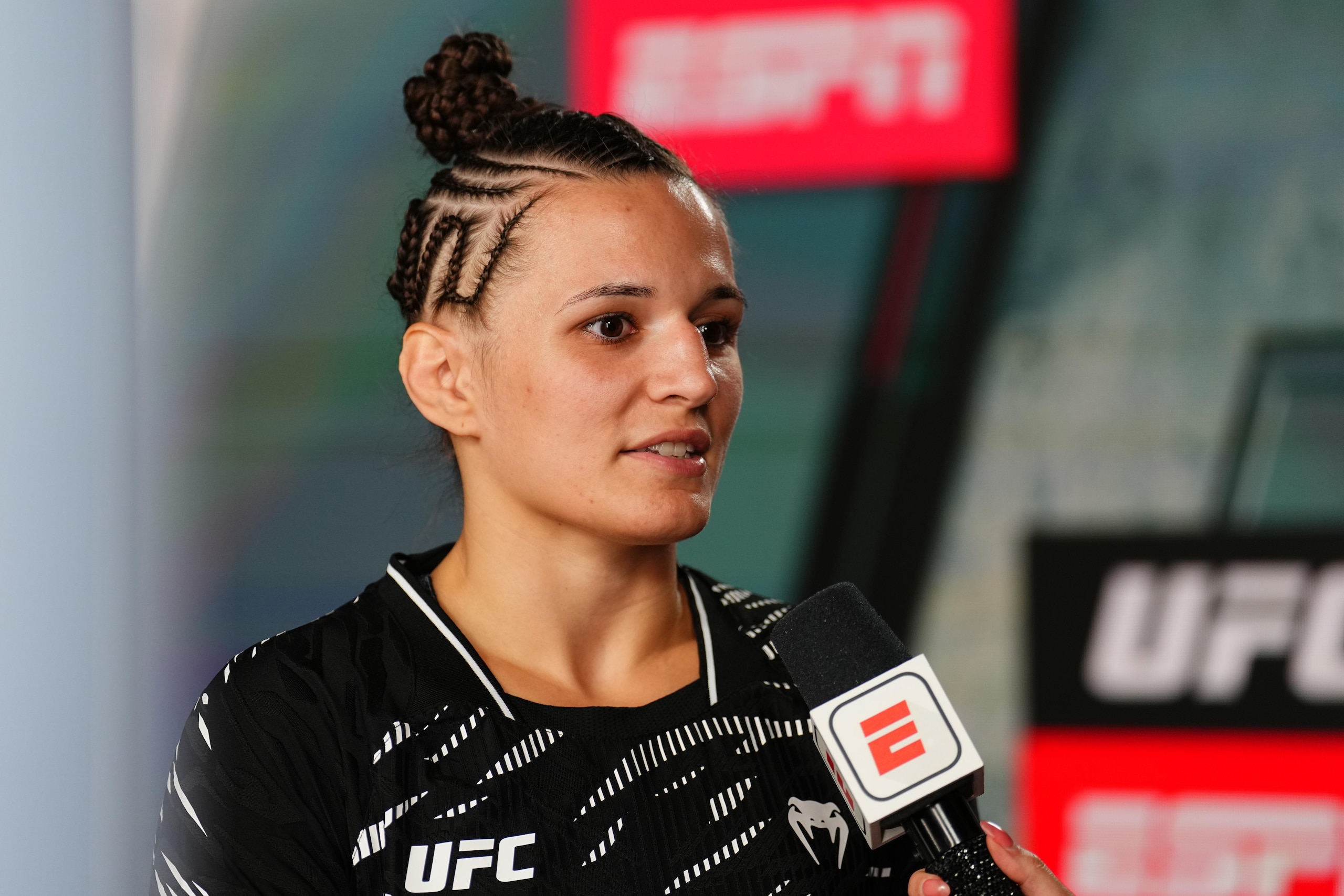 UFC Fight Night: Blanchfield v Barber
