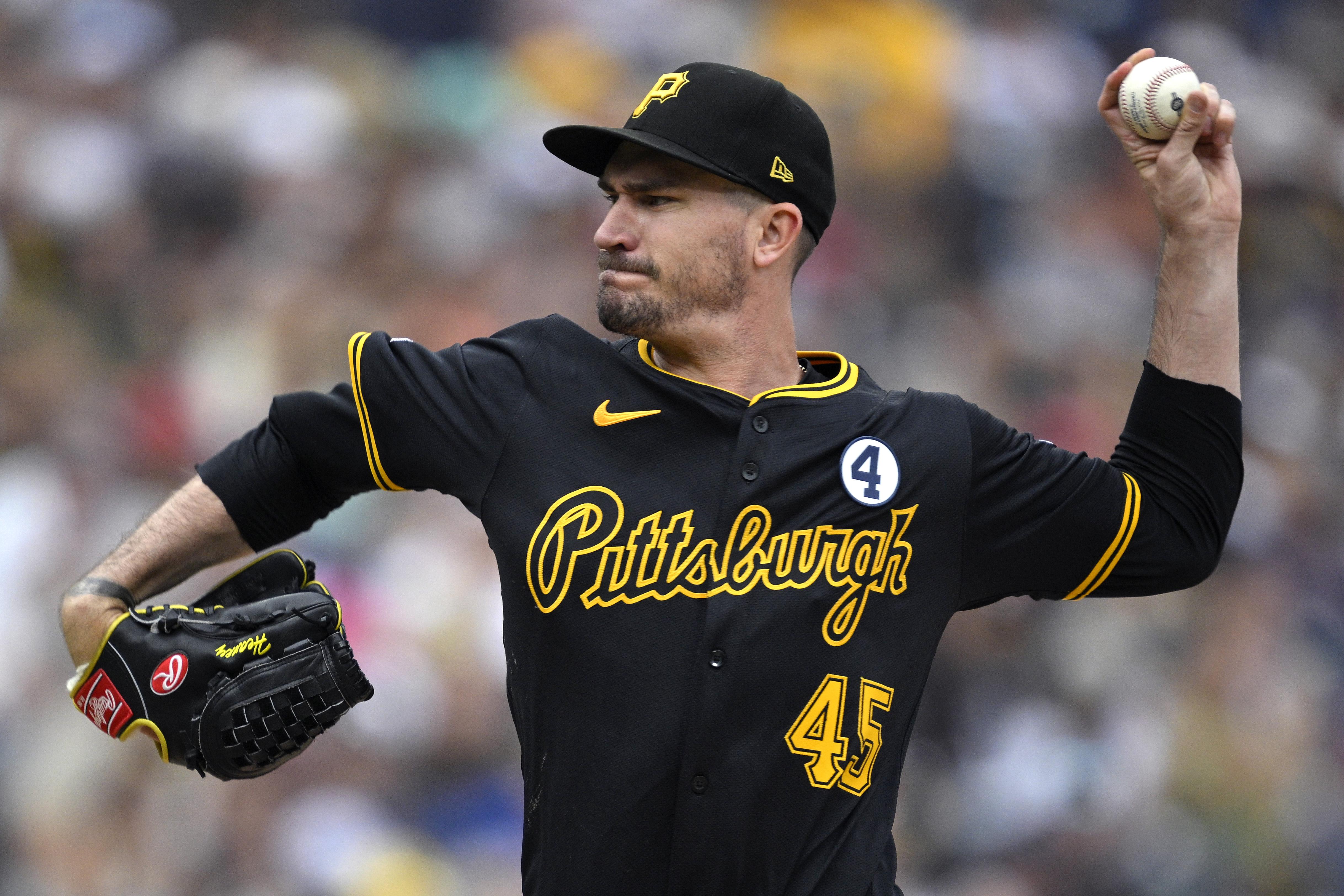 Pittsburgh Pirates v San Diego Padres