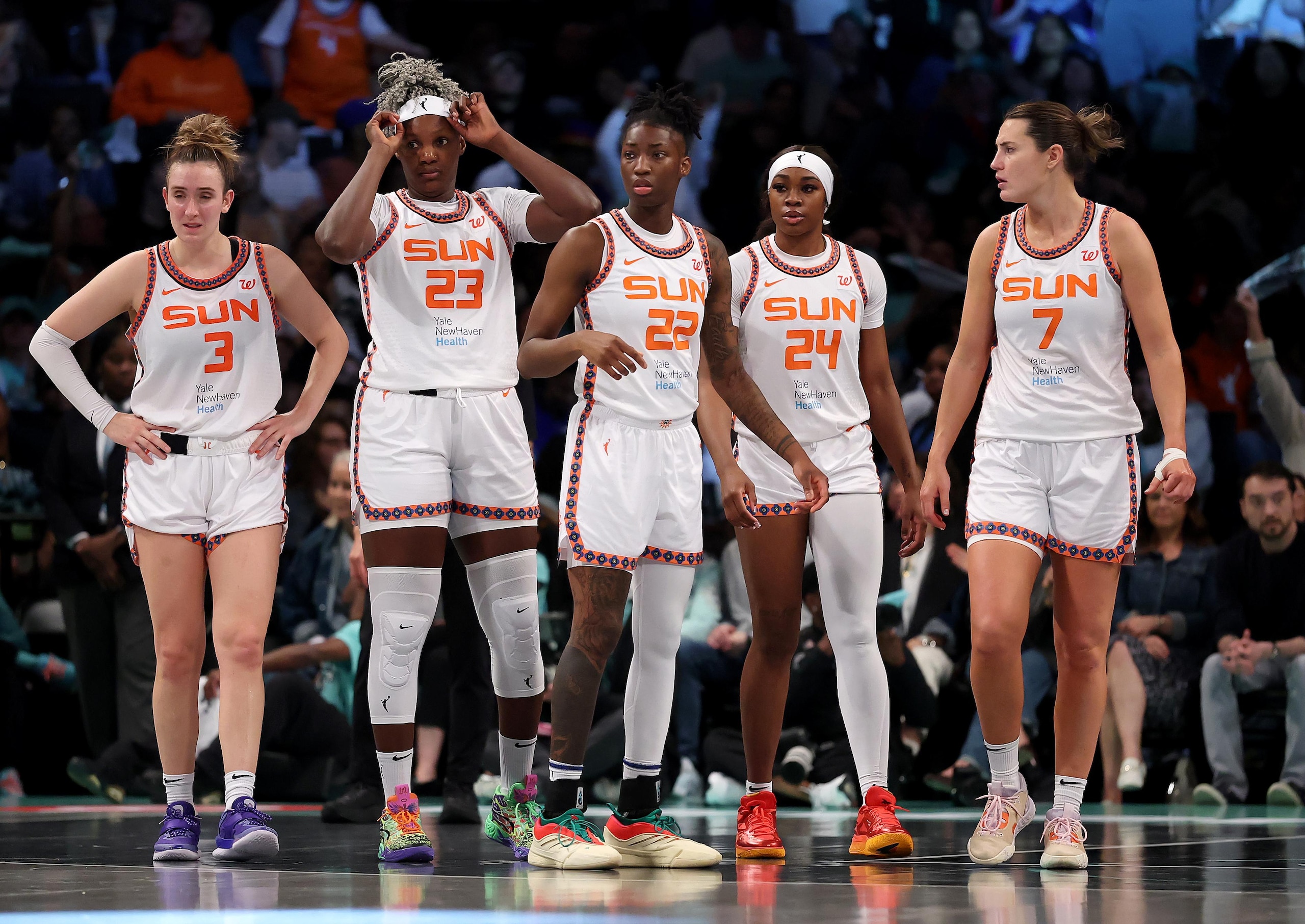 Connecticut Sun v New York Liberty