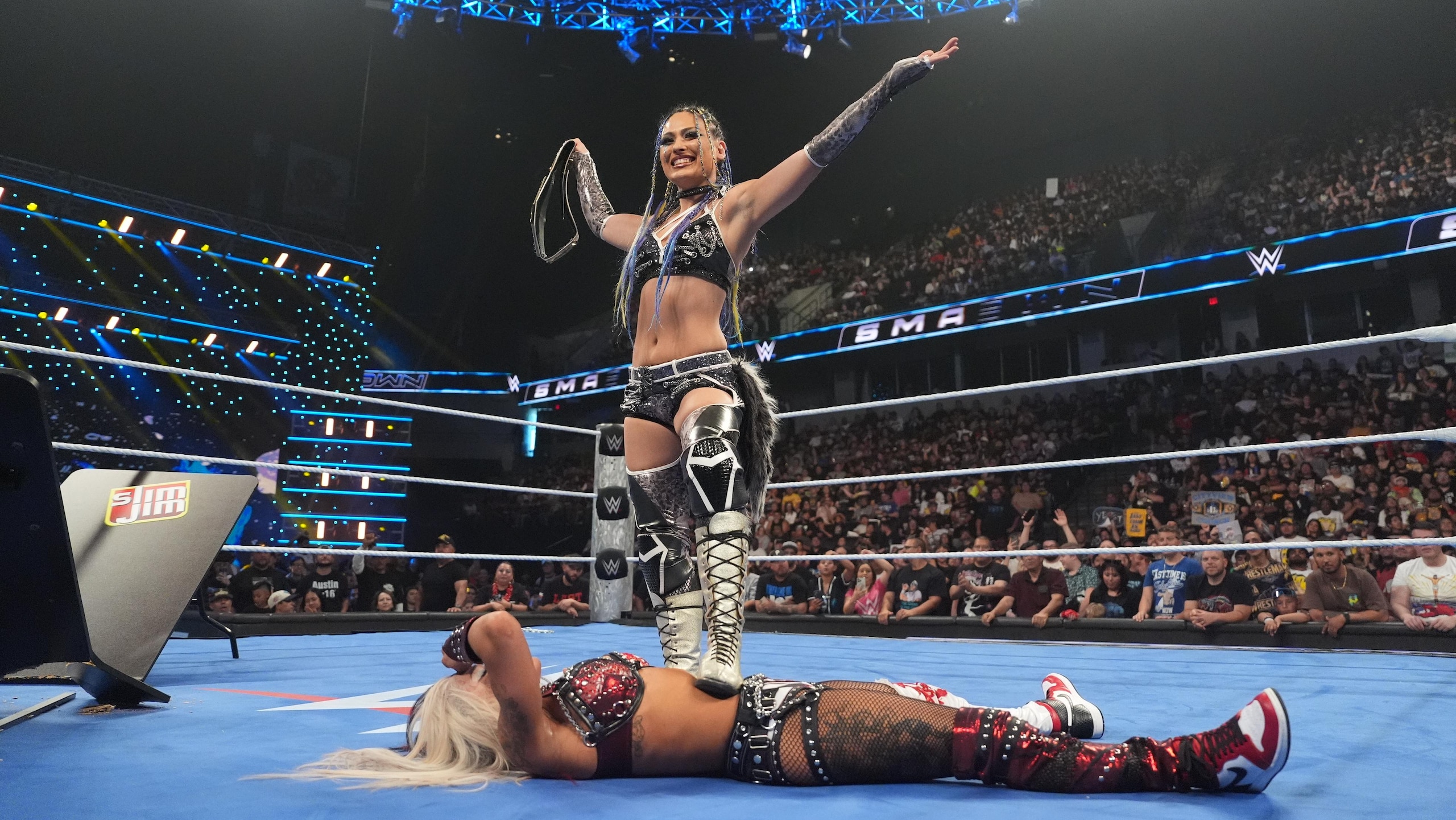SmackDown