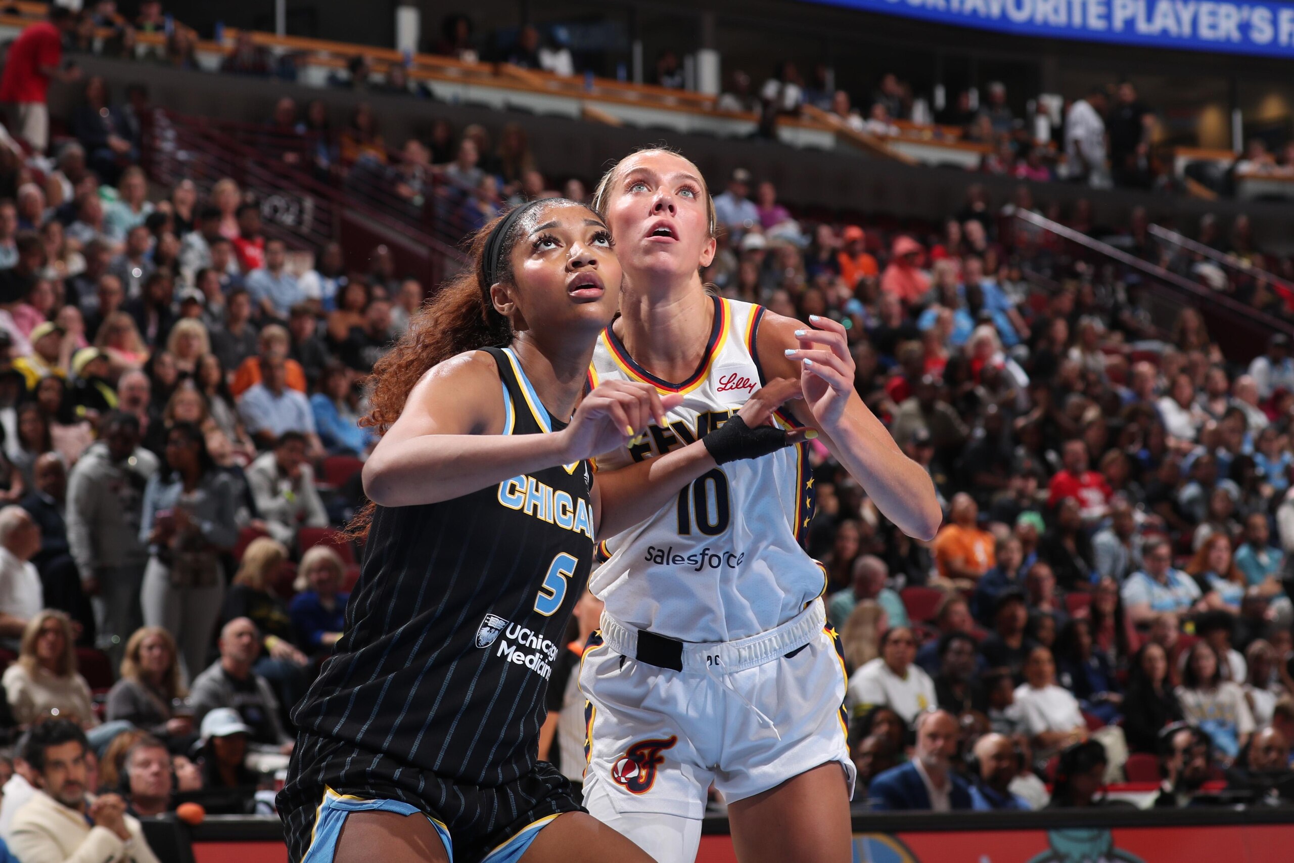 Indiana Fever v Chicago Sky Indiana Fever v Chicago Sky