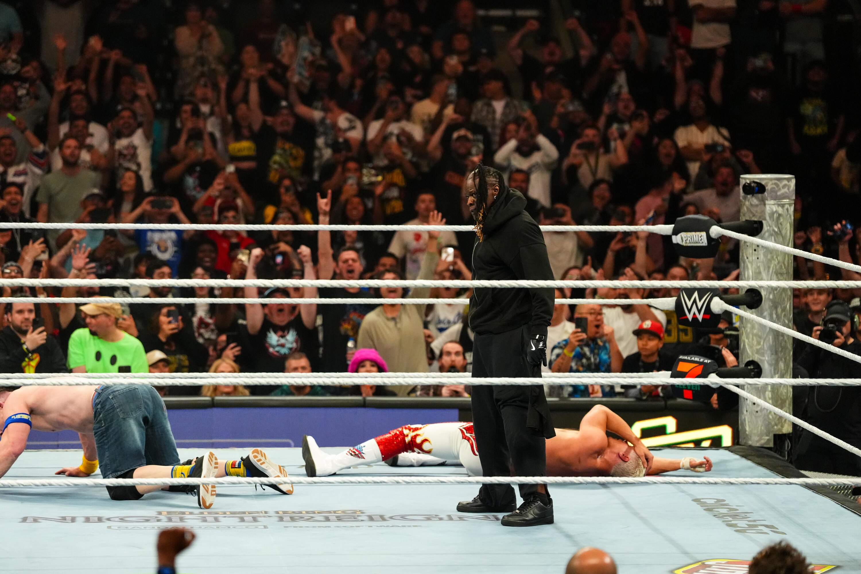 R-Truth Outsmarts WWE, Booking Ron Killings and Seth Rollins, More Quick Takes
