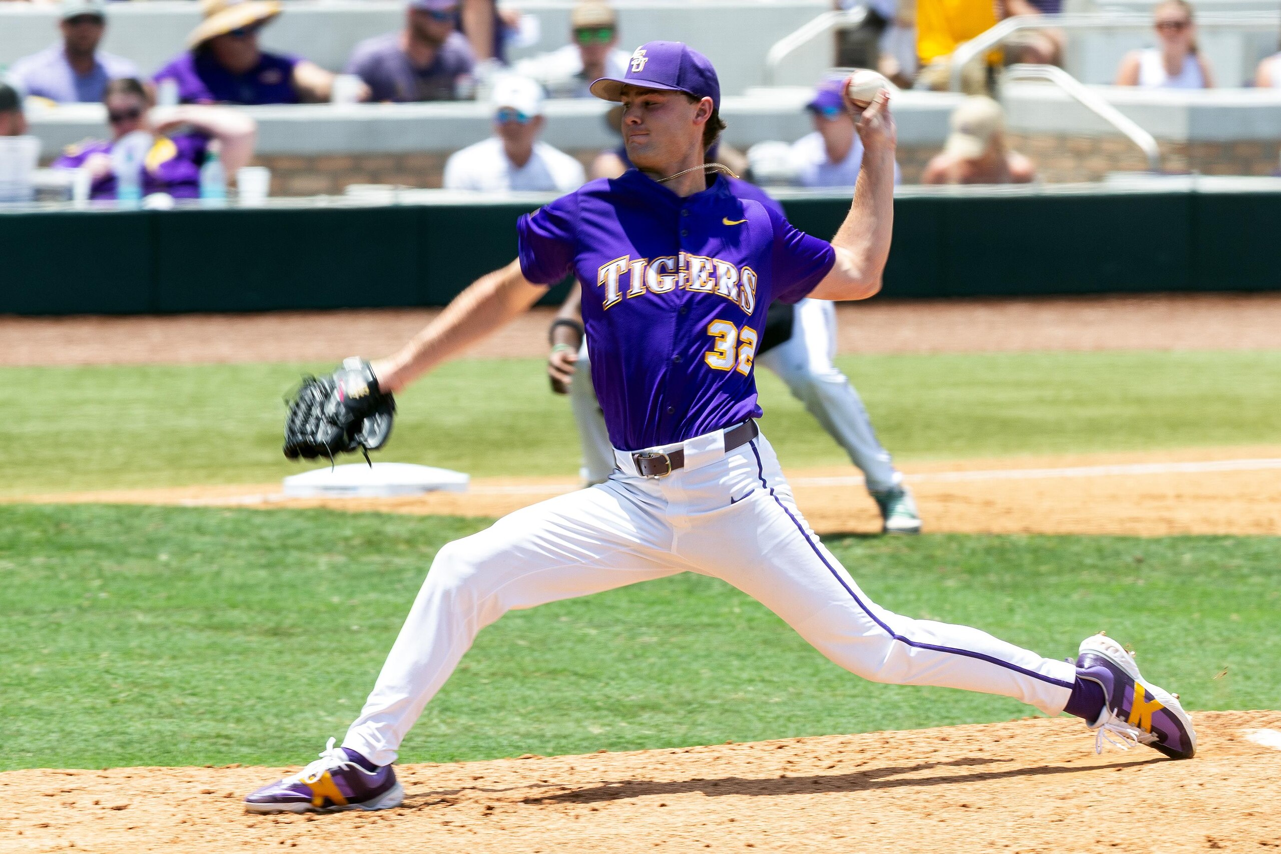 NCAA BASEBALL: JUN 07 Division I Super Regional - LSU vs West Virginia