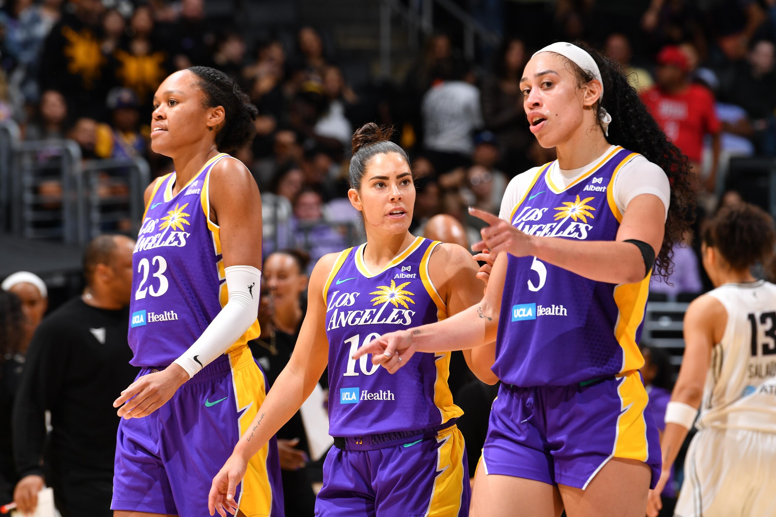 Golden State Valkyries v Los Angeles Sparks
