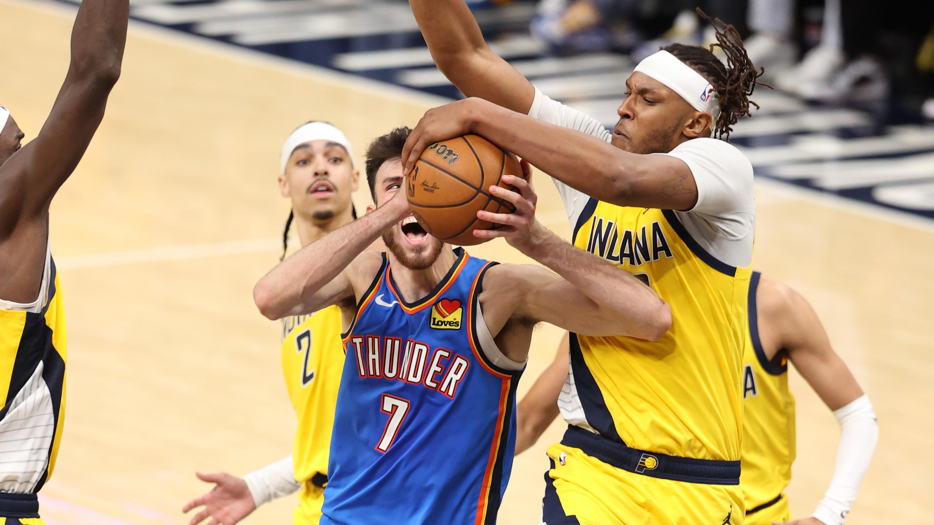SGA, Thunder Lose to Pacers in NBA Finals Game 3 as Fans Criticize ...