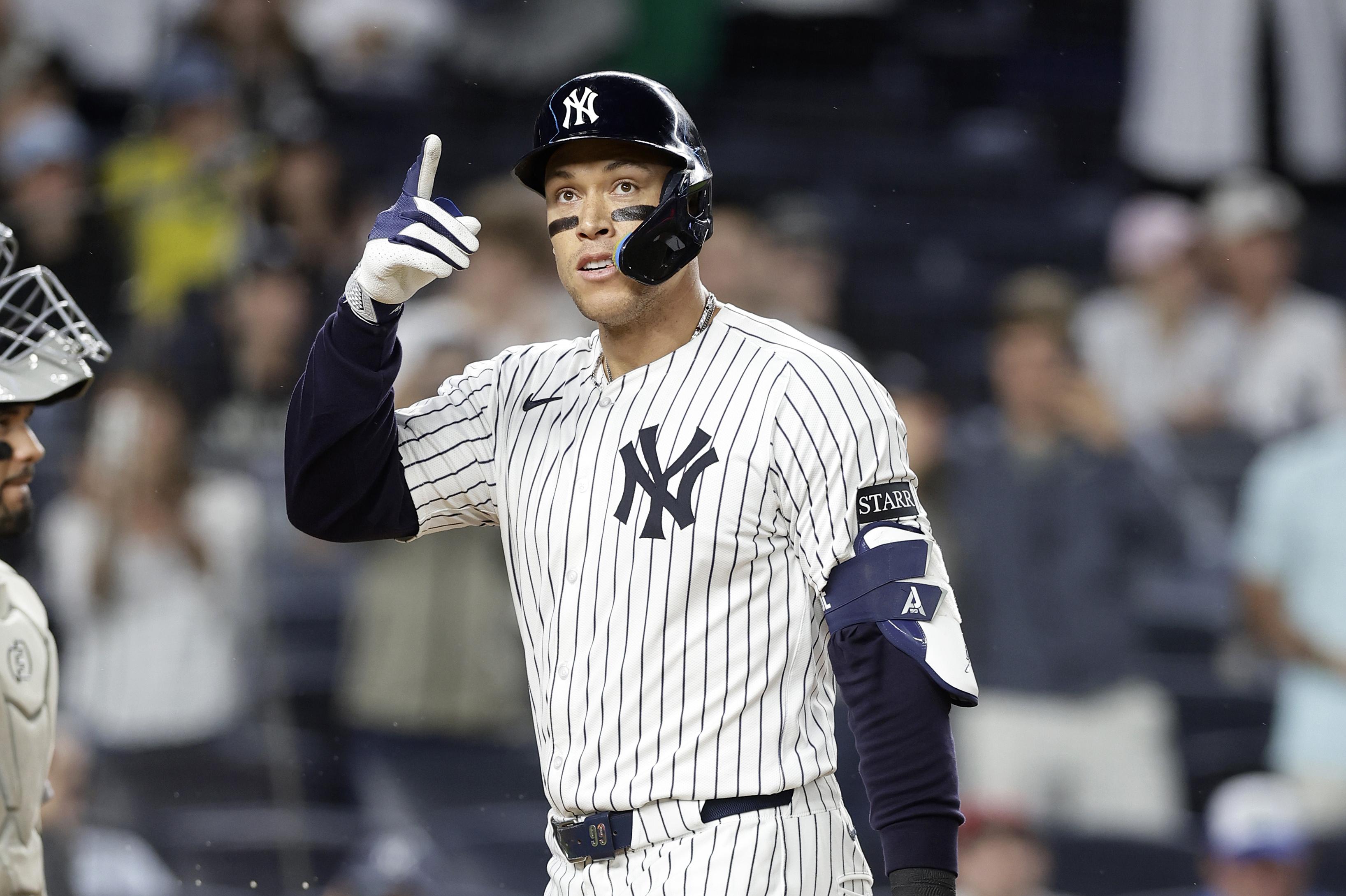 Boston Red Sox v New York Yankees