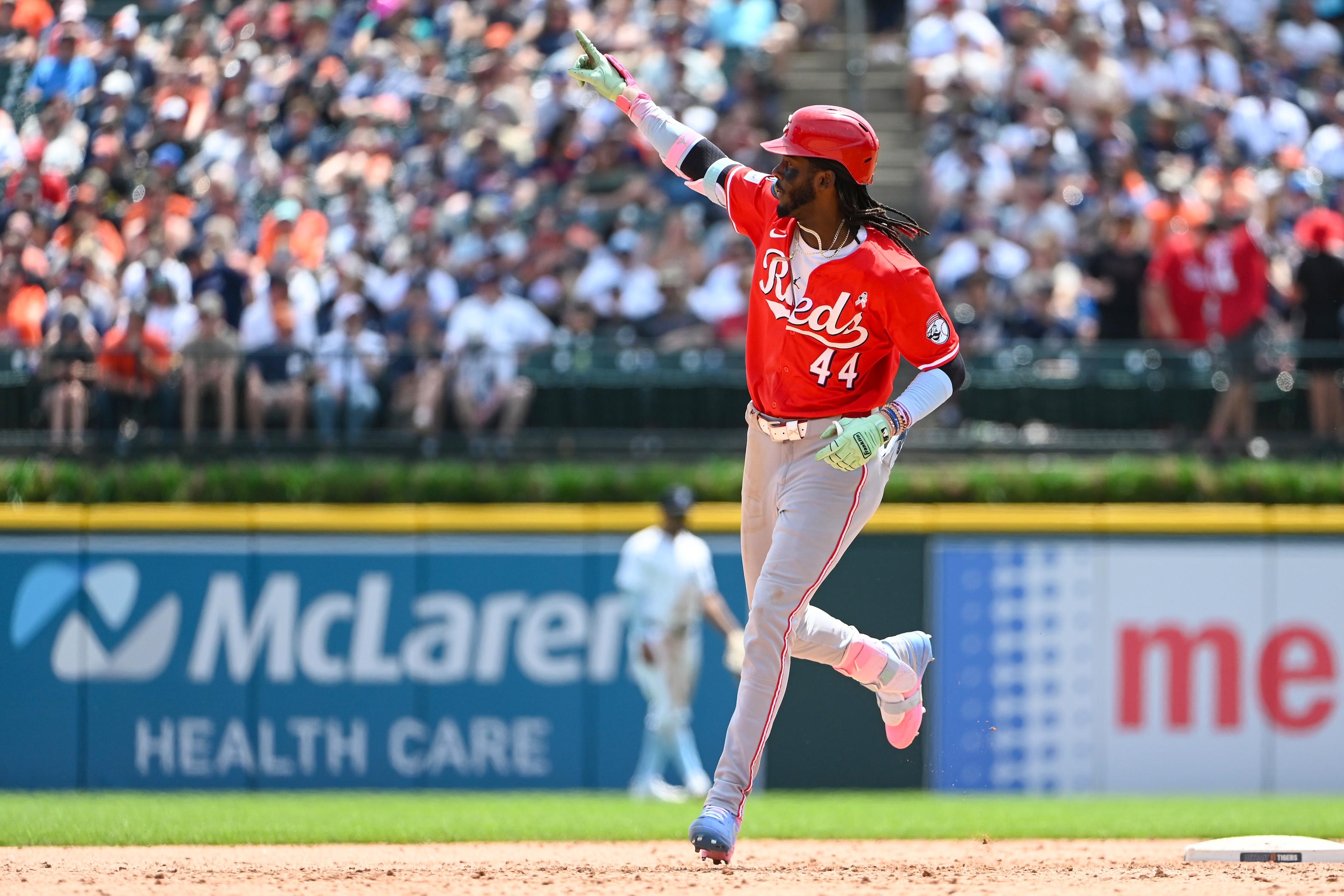 Cincinnati Reds v. Detroit Tigers