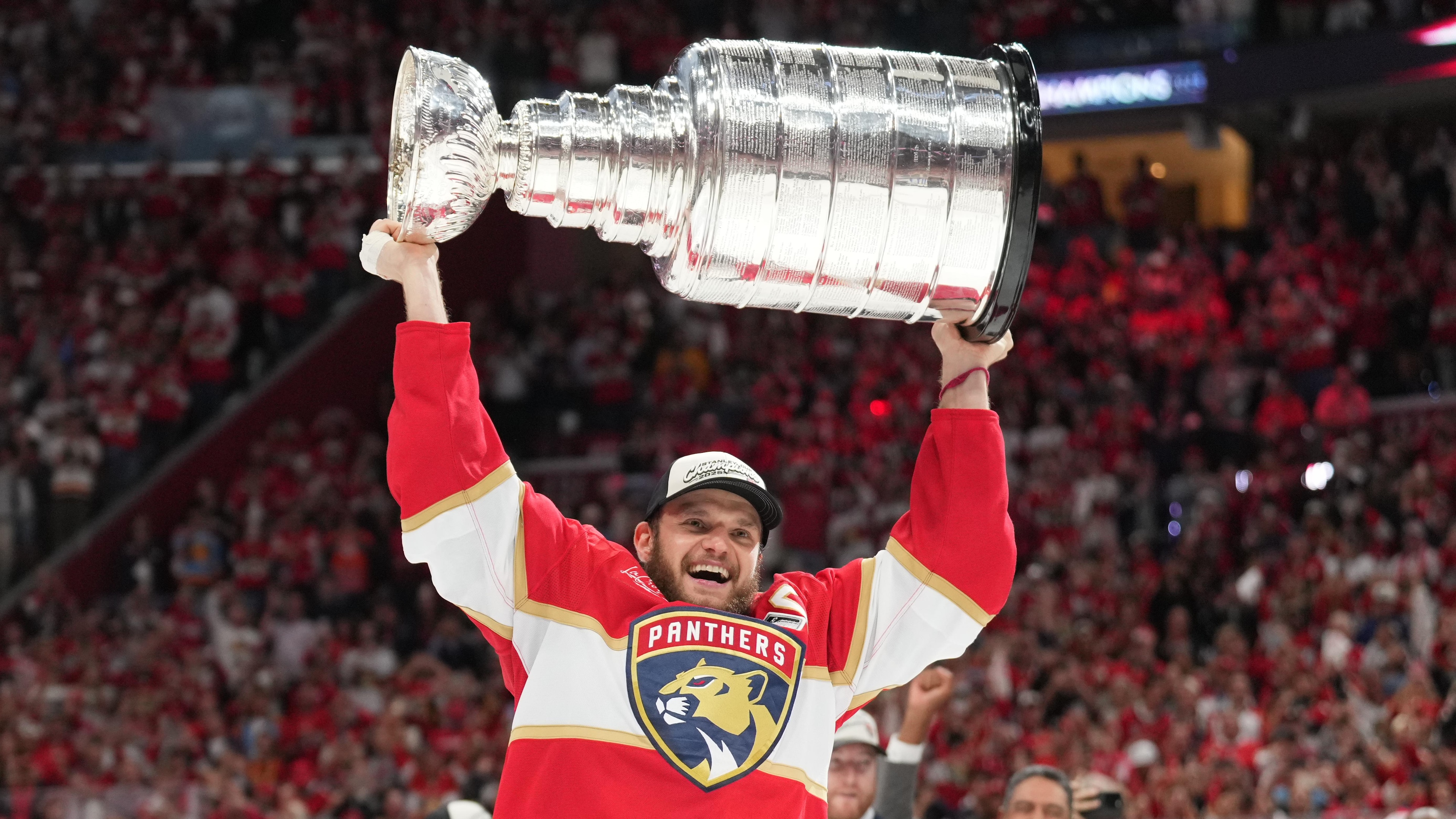NHL: JUN 17 Stanley Cup Final Oilers at Panthers NHL: JUN 17 Stanley Cup Final Oilers at Panthers