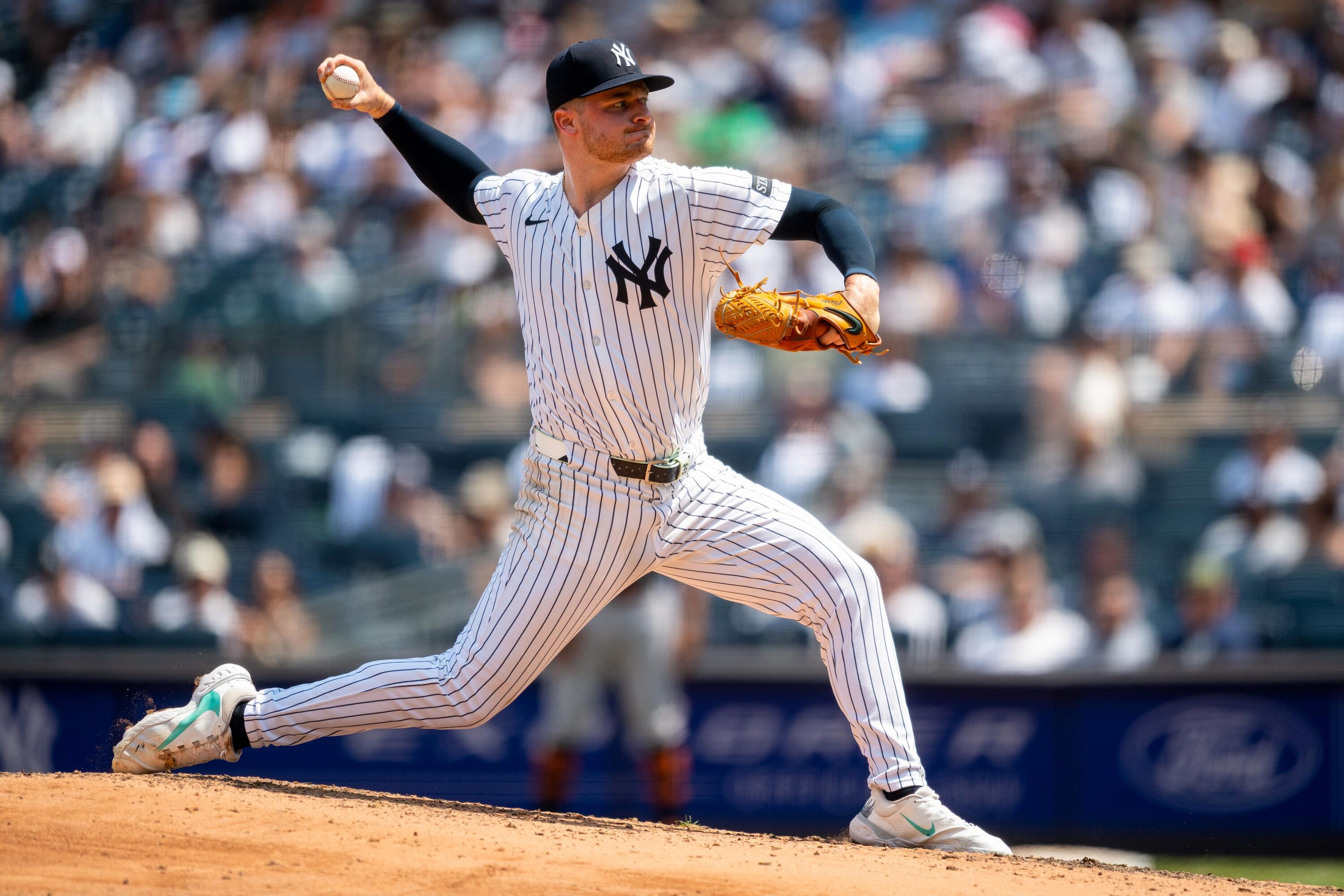 Yankees' Aaron Boone Talks Pulling Clarke Schmidt amid No-Hitter, 'I Knew He Was Done'