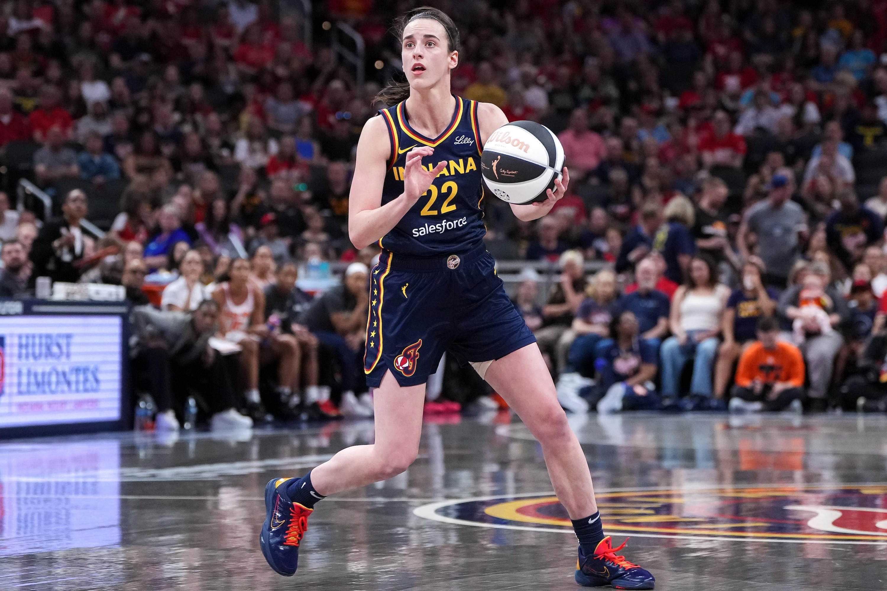 Caitlin Clark Yells 'Curry' on Video While Making Shot at Warriors, Valkyries' Arena
