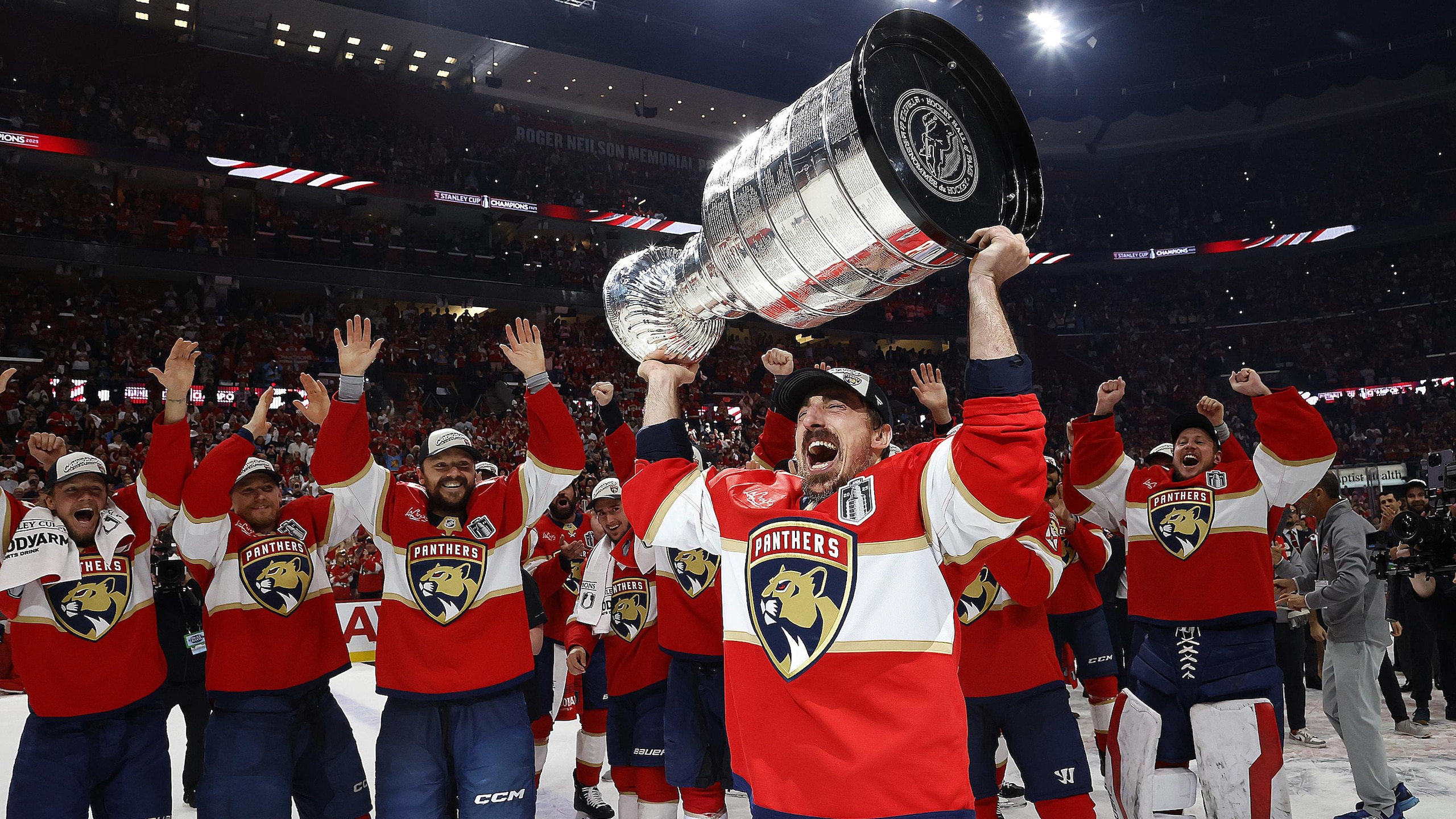 Edmonton Oilers v Florida Panthers - Game Six Edmonton Oilers v Florida Panthers - Game Six