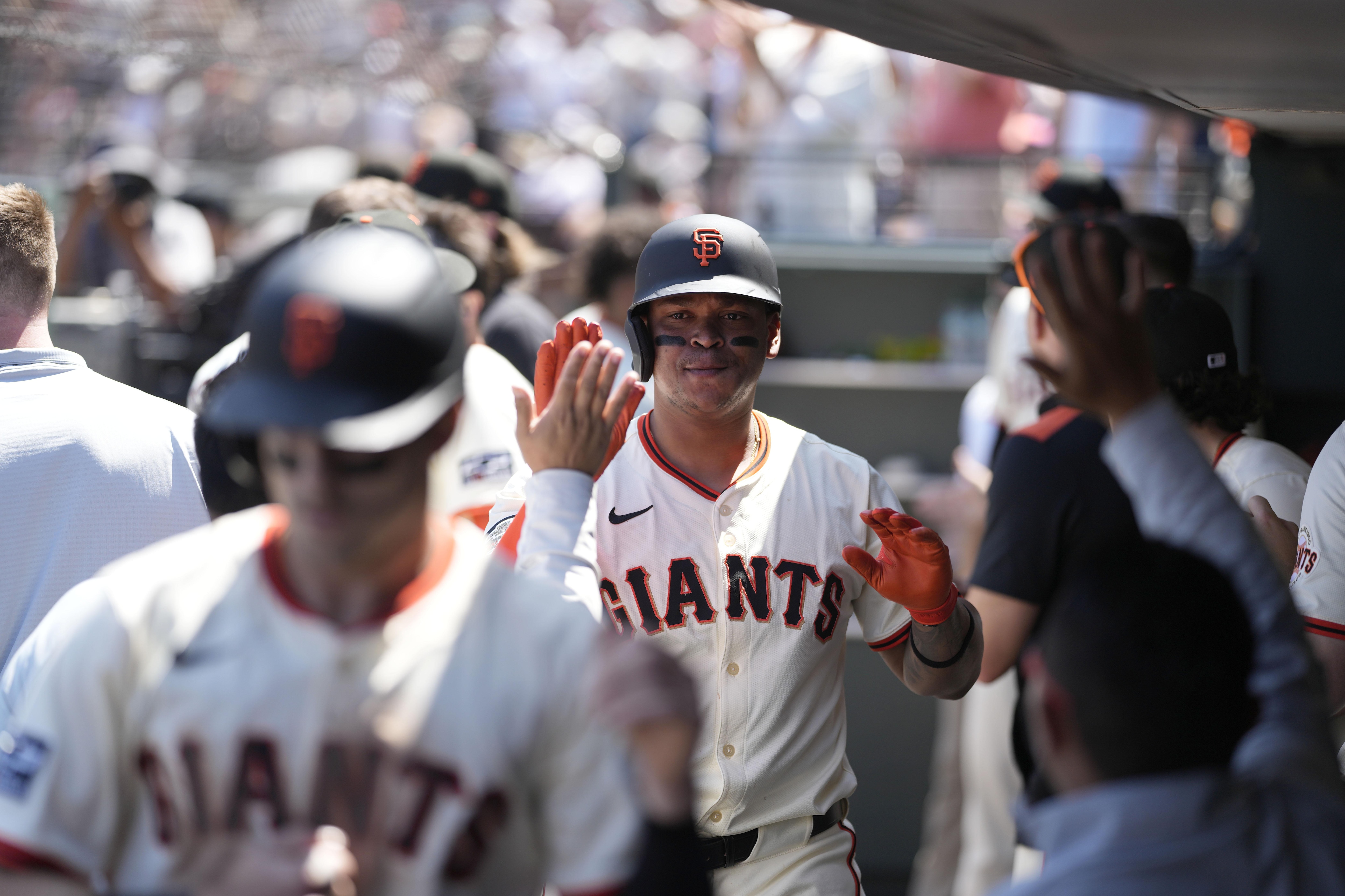 Boston Red Sox vs San Francisco Giants