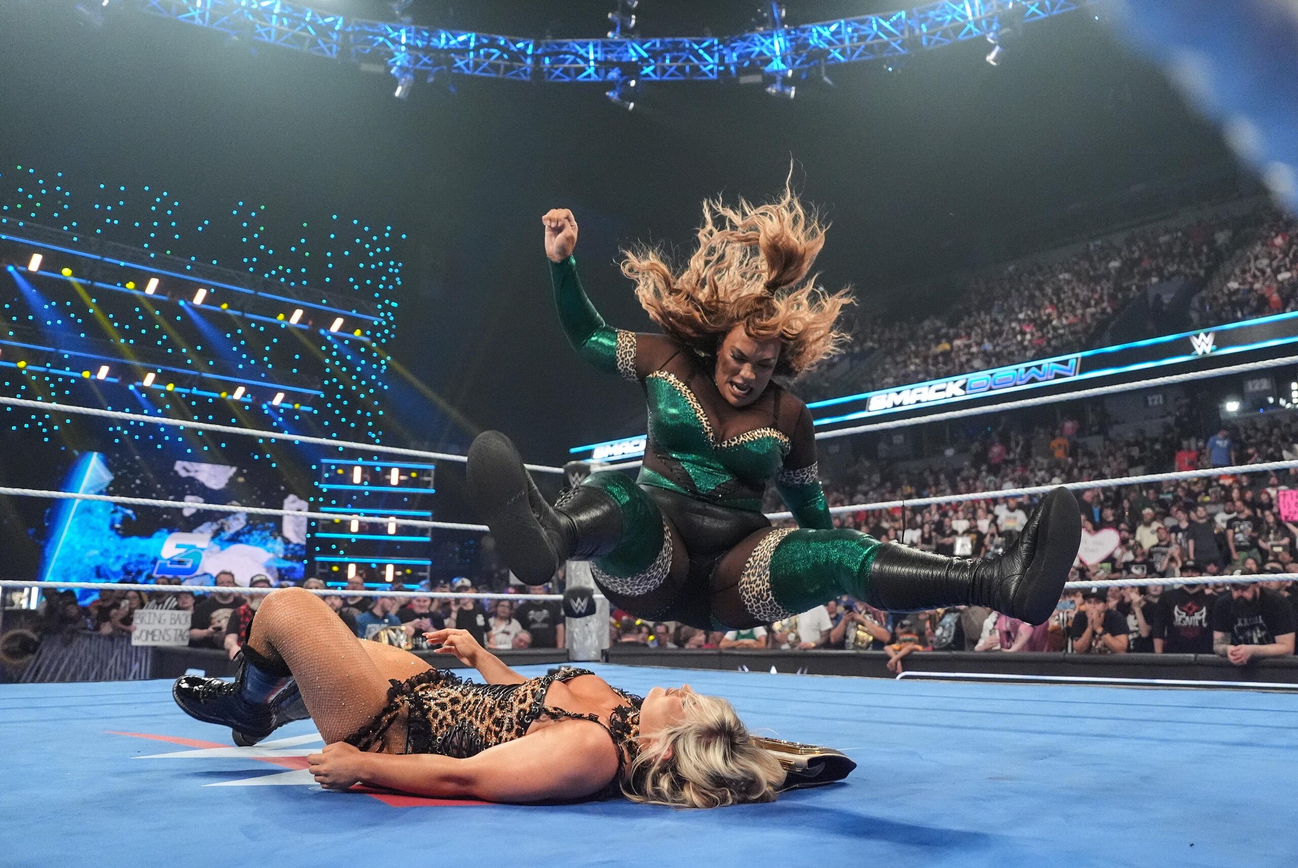SmackDown SmackDown
