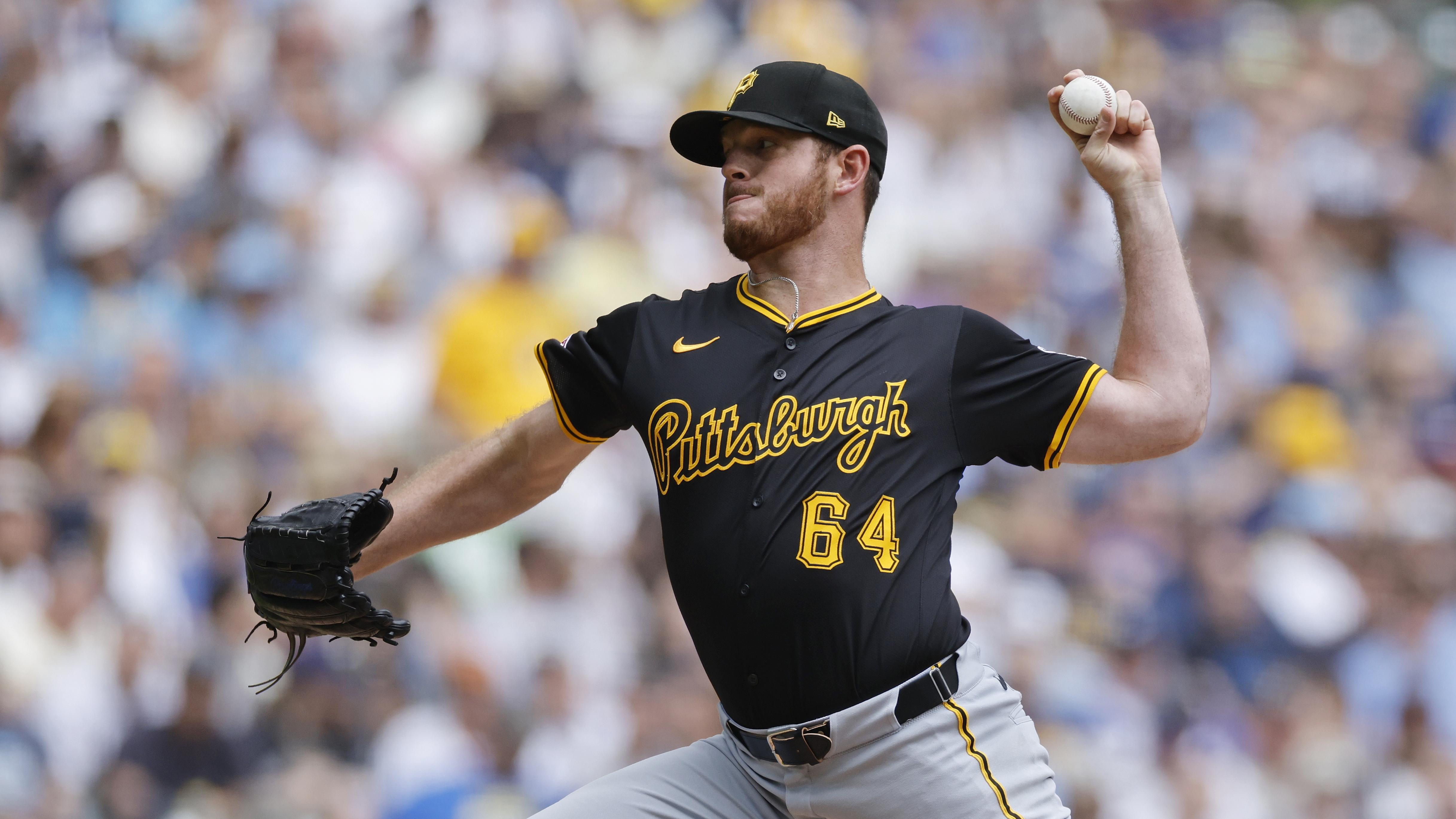 MLB: JUN 25 Pirates at Brewers