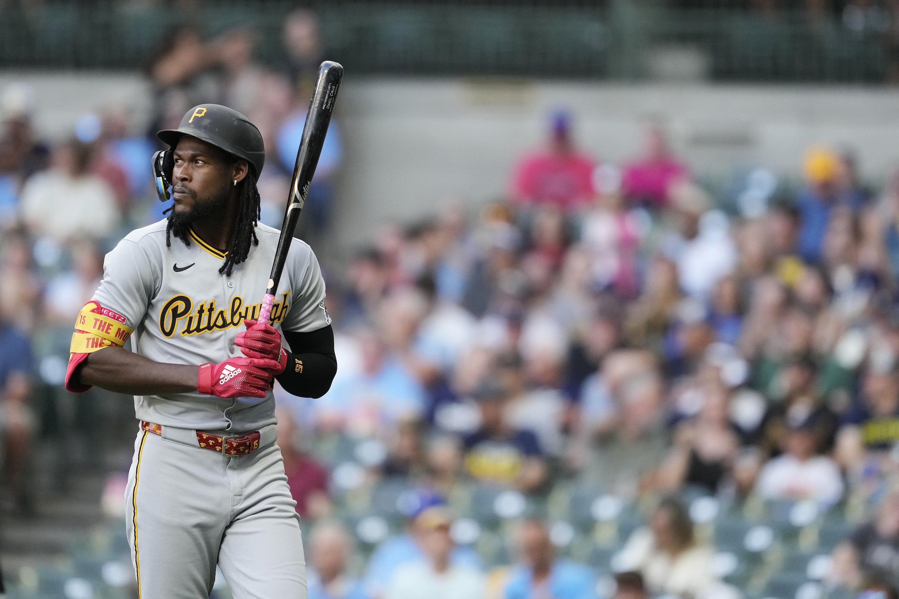 Pirates' Oneil Cruz Benched For Lack of Effort After Losing Track Of Outs vs. Brewers