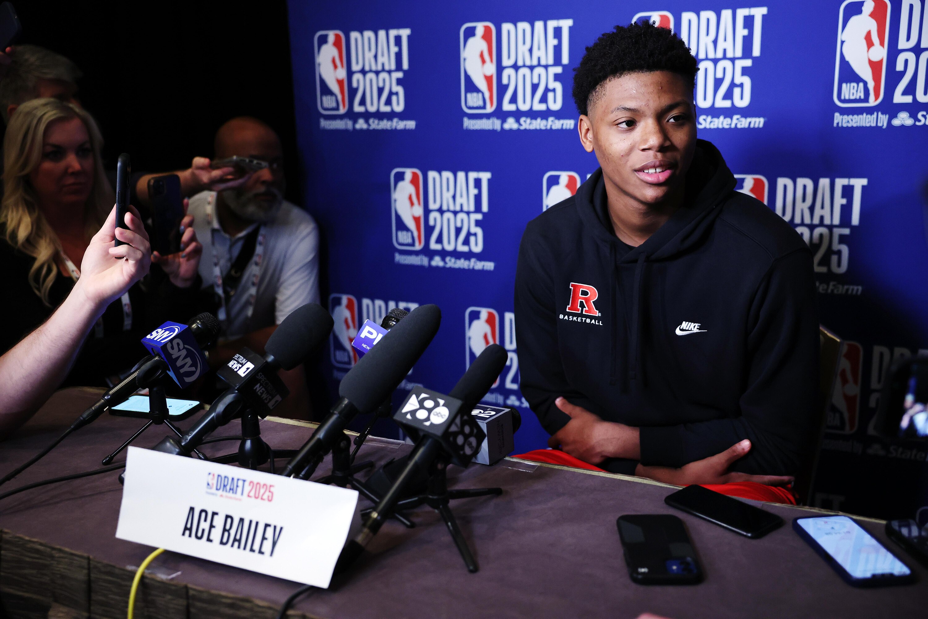 Ace Bailey Avoids Questions on Workouts, Desired Draft Landing Spot Amid NBA Rumors