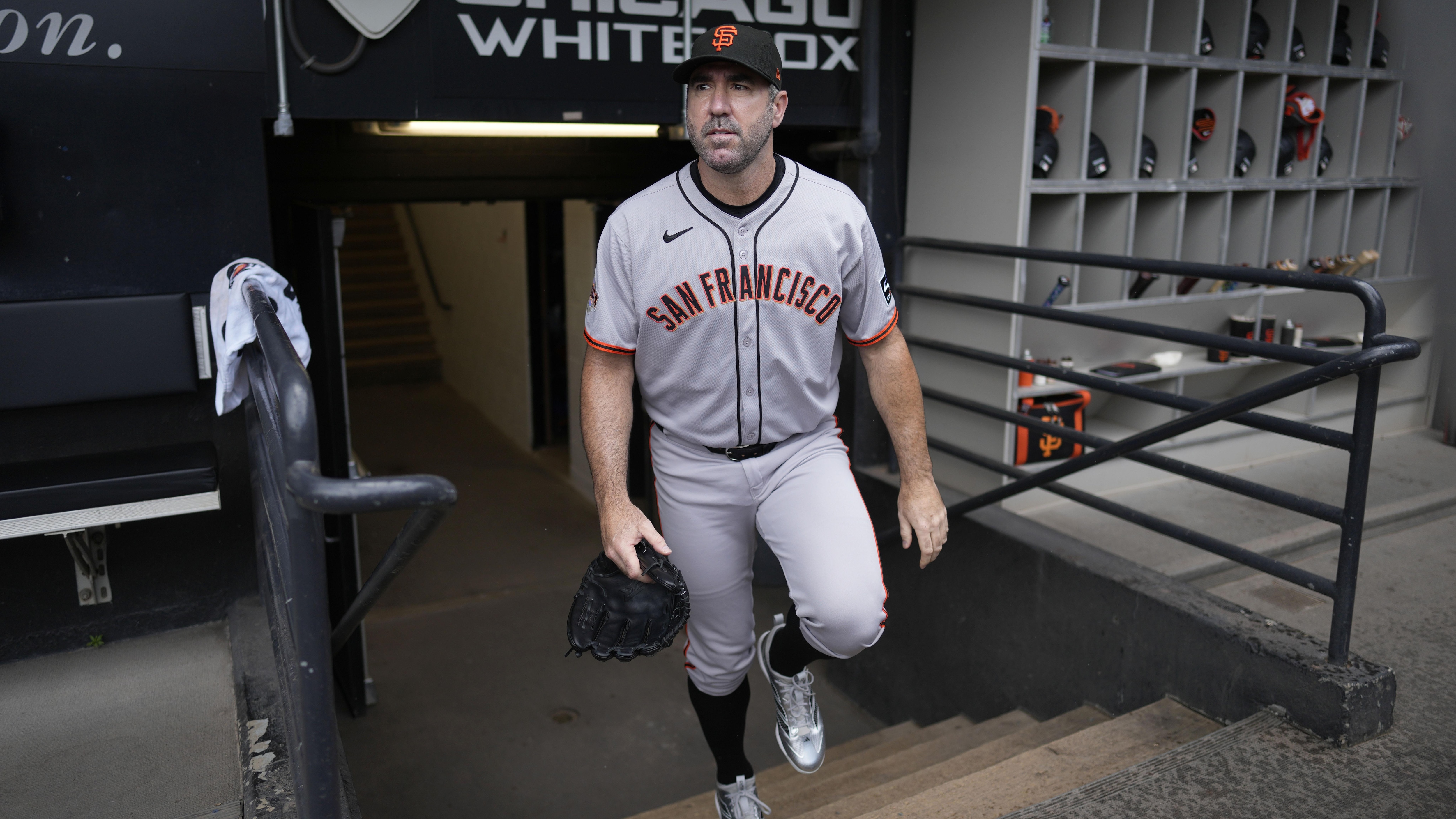 San Francisco Giants v Chicago White Sox