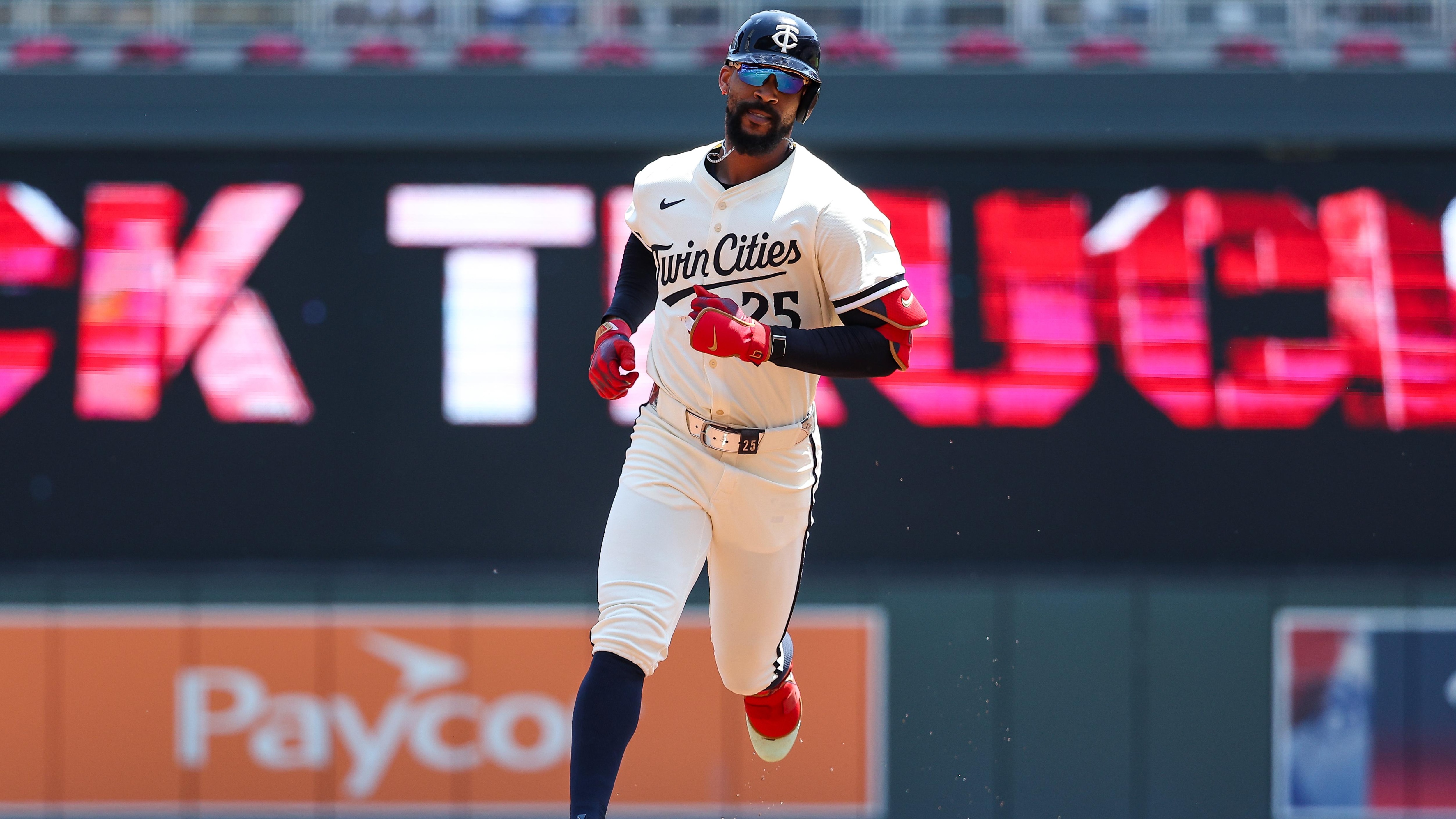 Tampa Bay Rays v Minnesota Twins