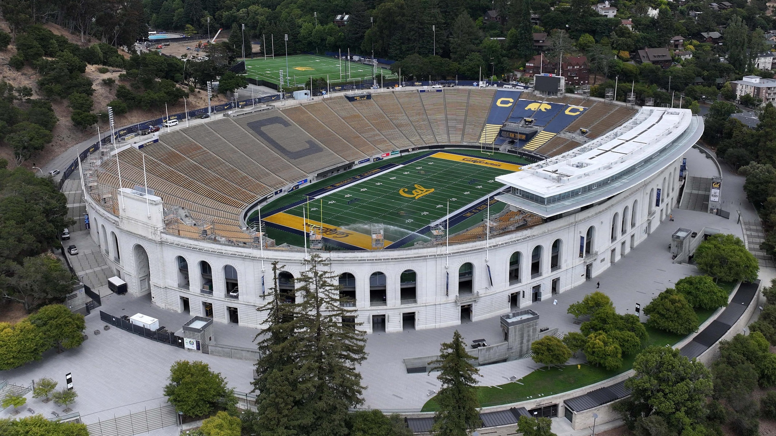 California Memorial Stadium