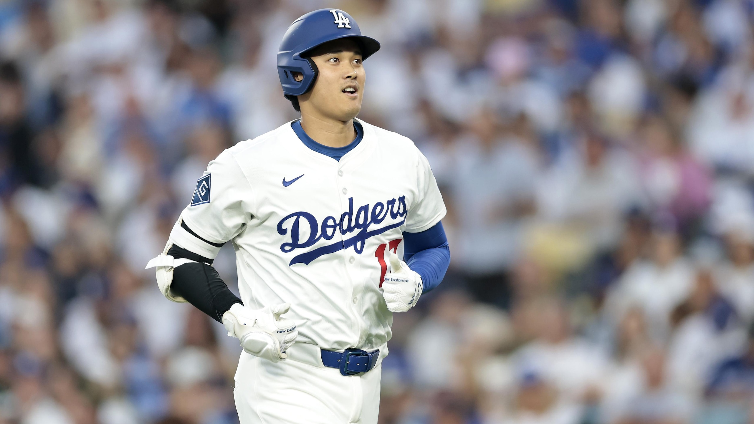 Chicago White Sox v Los Angeles Dodgers
