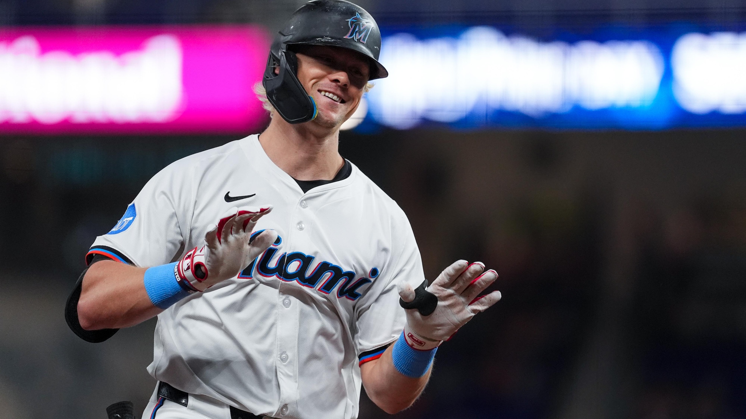 Minnesota Twins v Miami Marlins