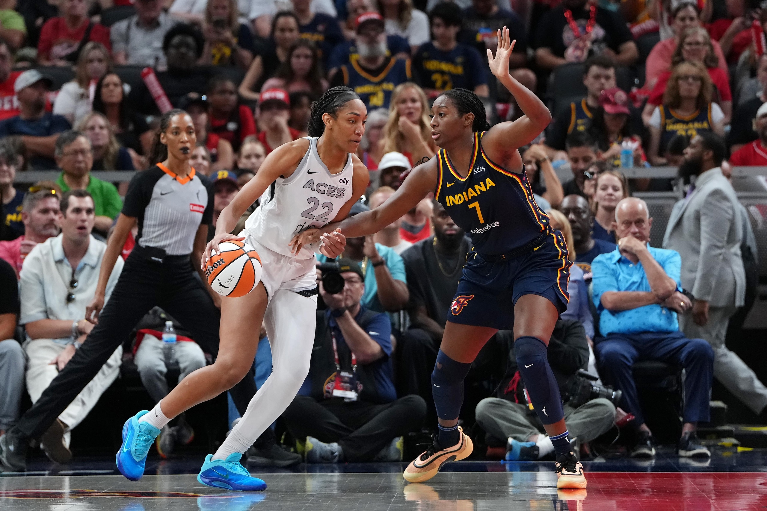 Las Vegas Aces v Indiana Fever Las Vegas Aces v Indiana Fever