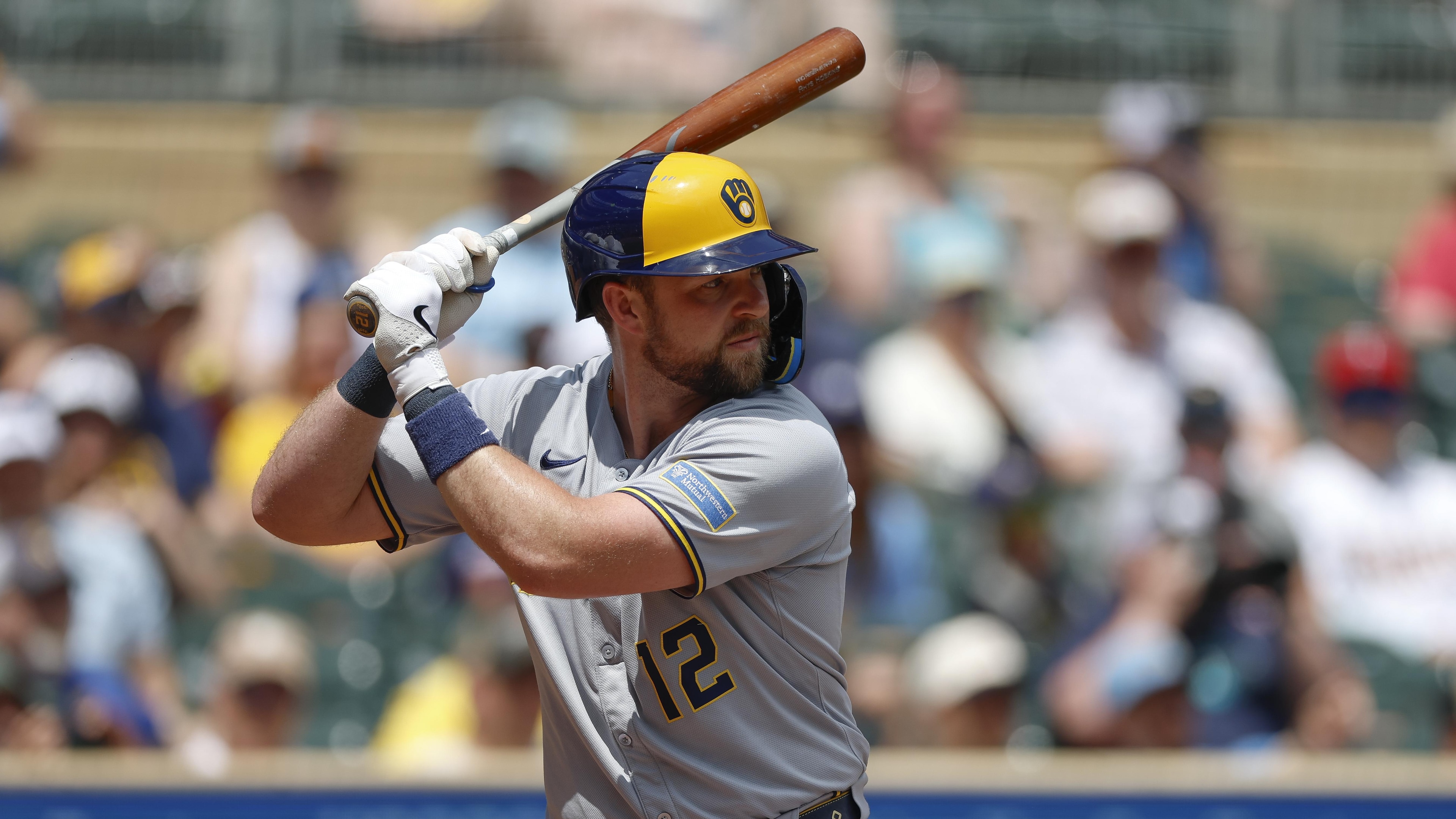 Milwaukee Brewers v Minnesota Twins
