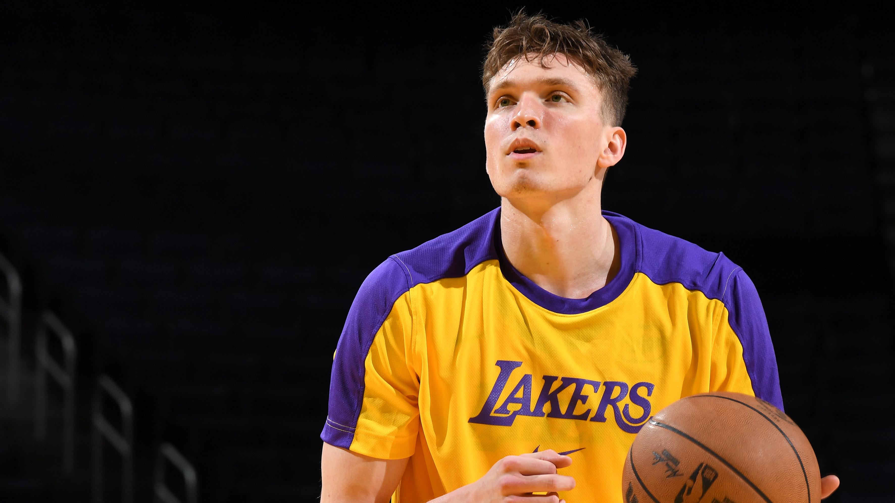 2025 NBA California Classic - San Antonio Spurs v Los Angeles Lakers