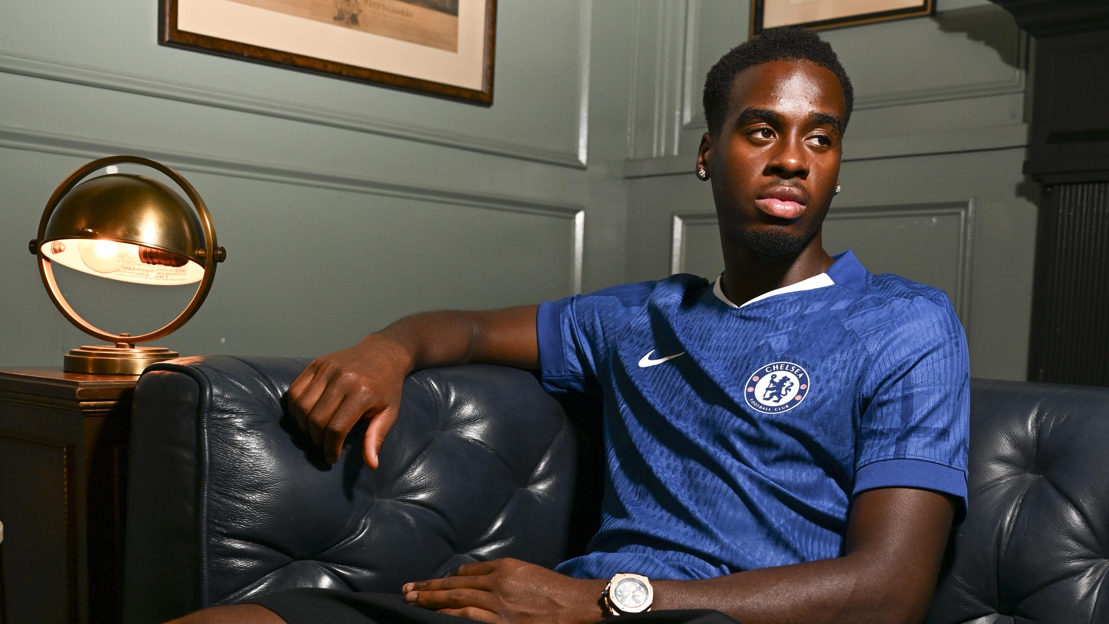 Chelsea Unveil New Signing Jamie Gittens...