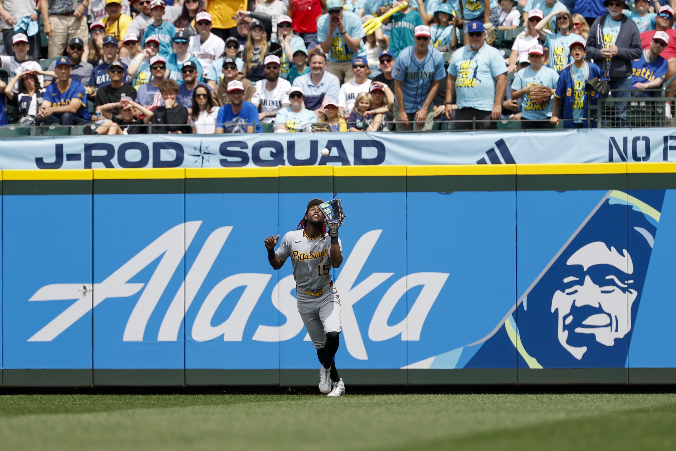Pittsburgh Pirates v Seattle Mariners