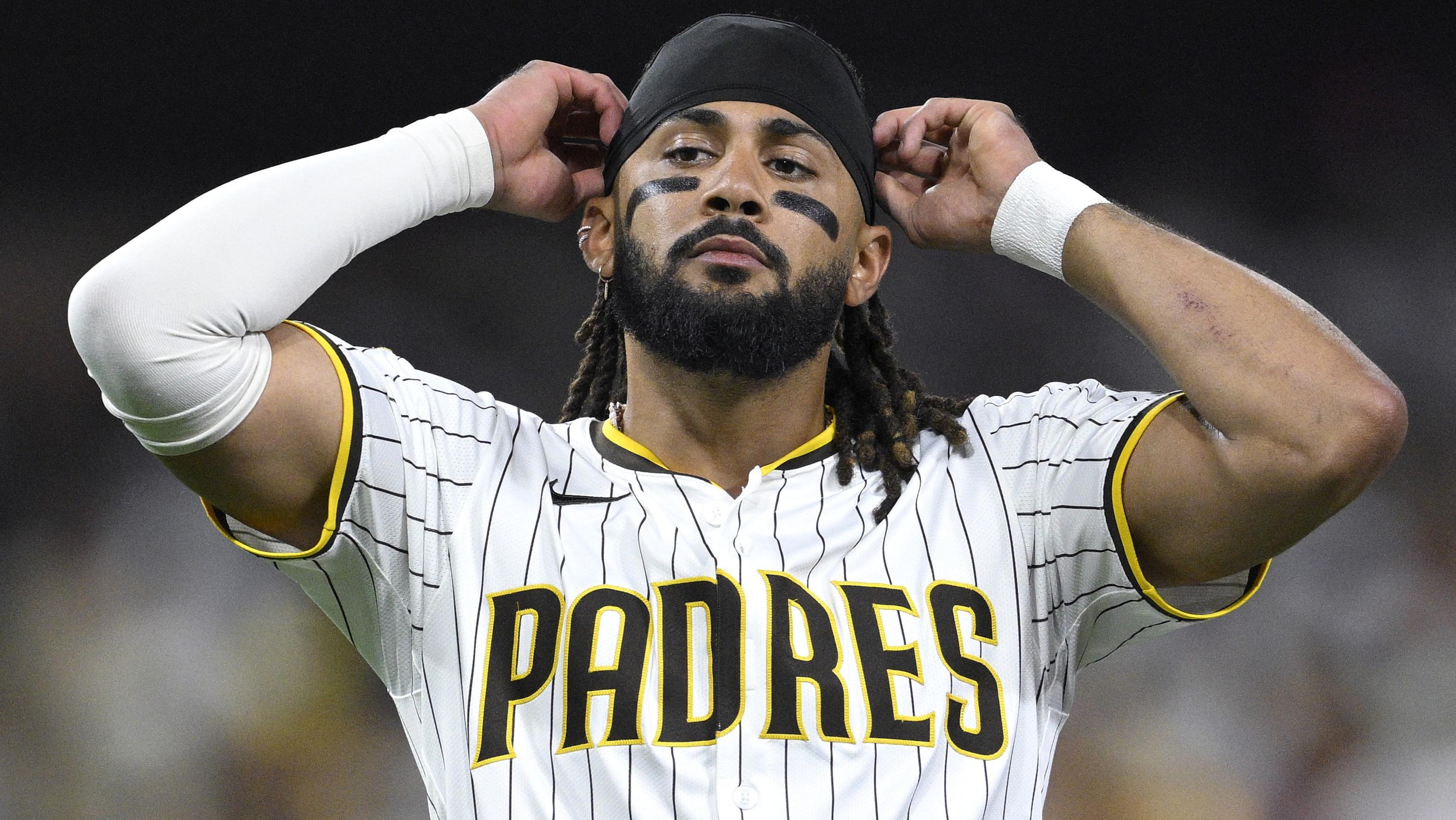 Padres' Fernando Tatis Jr. Won't Compete in 2025 MLB HR Derby, Cites Oblique Cramps