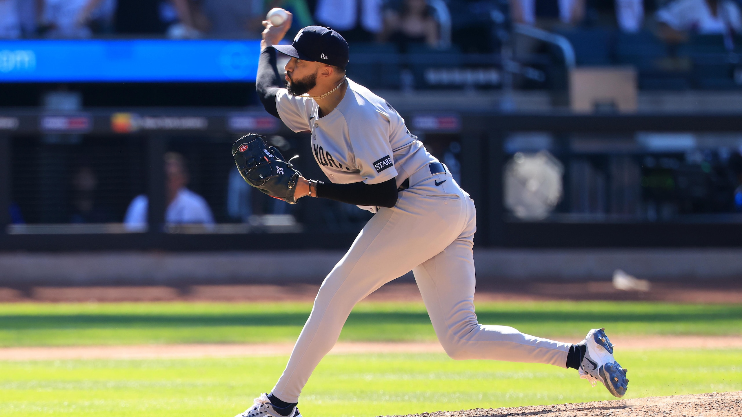 New York Yankees v New York Mets