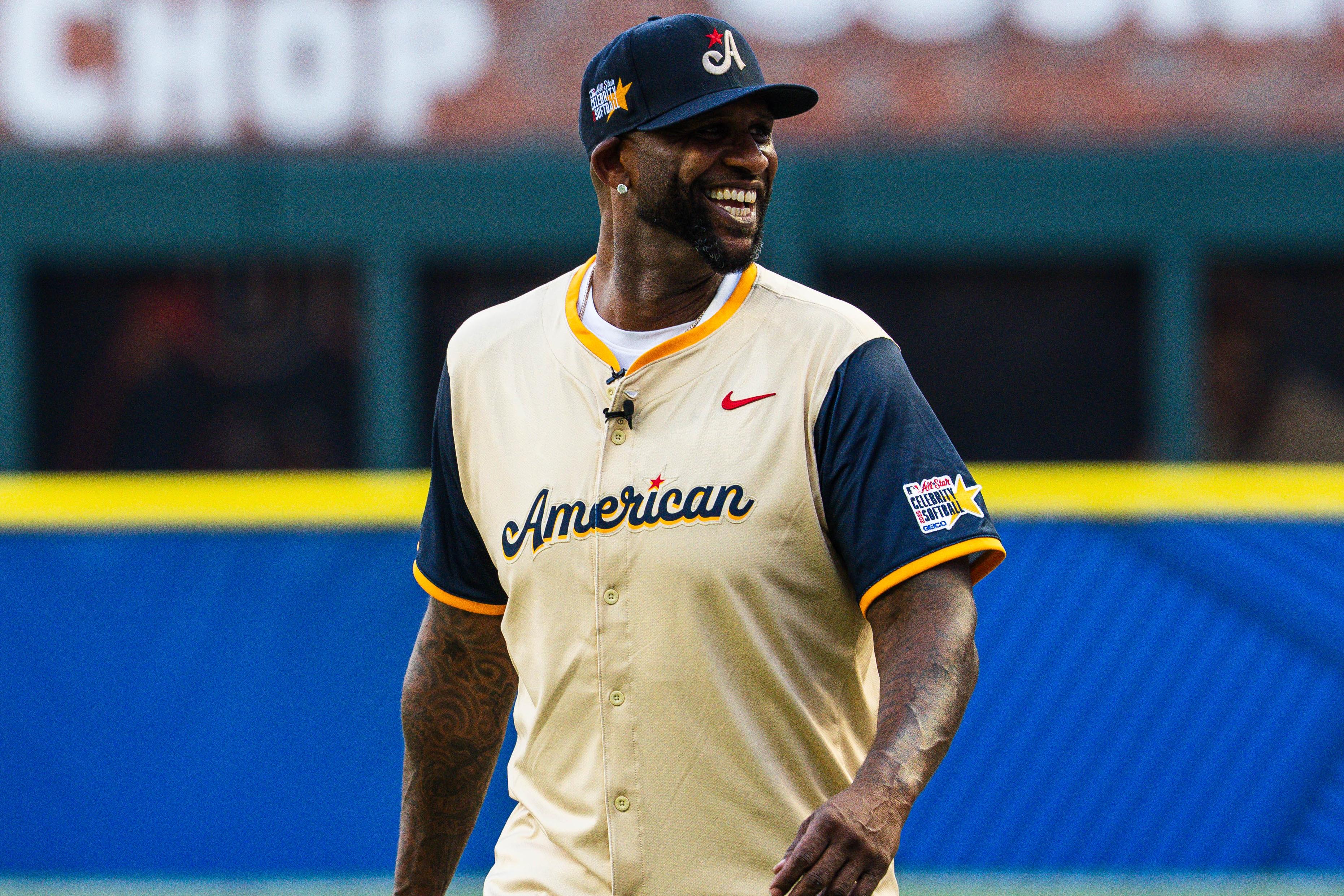 Yankees Legend CC Sabathia Wins 2025 MLB Celebrity Softball Game MVP as AL  Beats NL