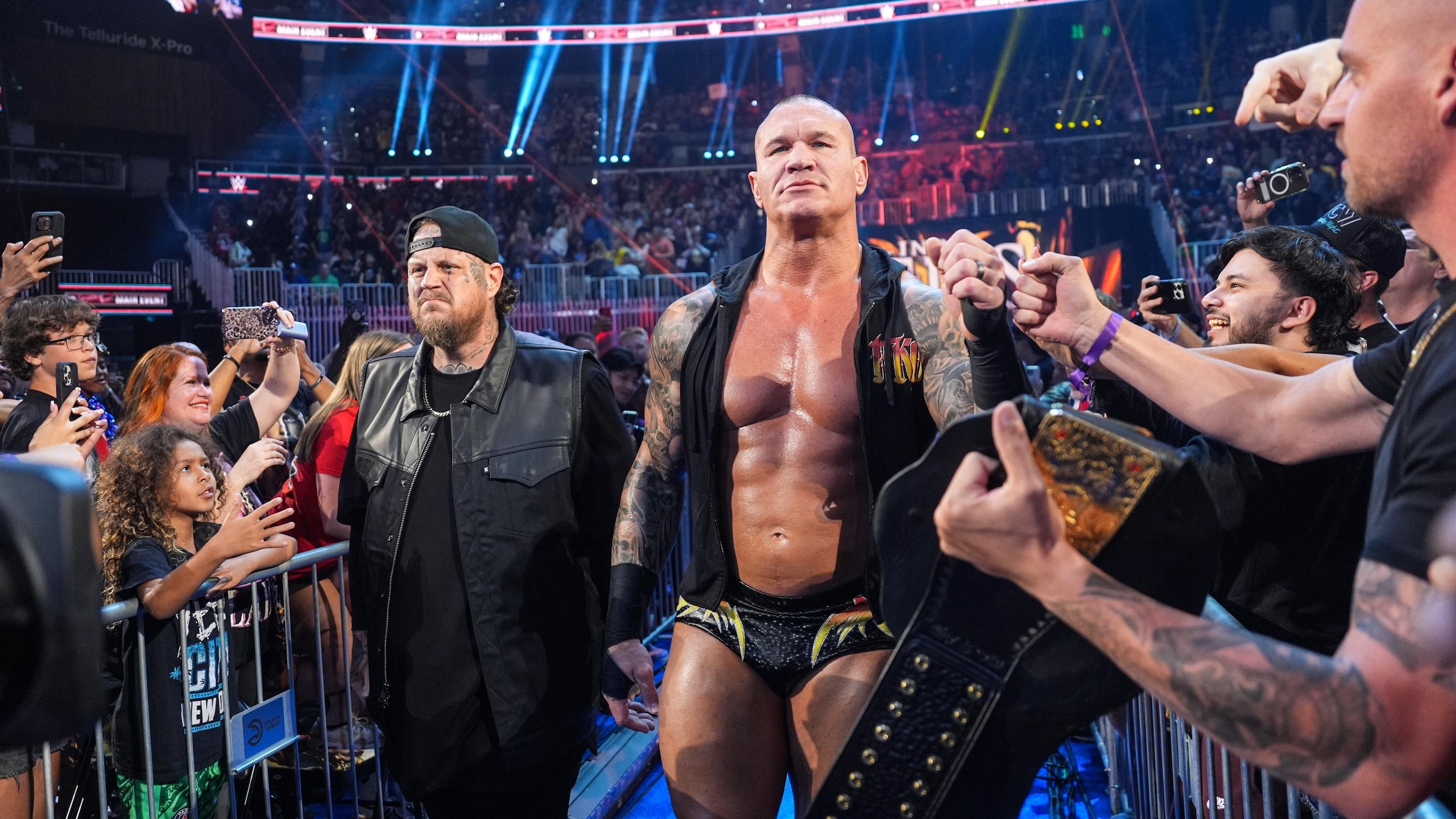 WWE - Saturday Night's Main Event