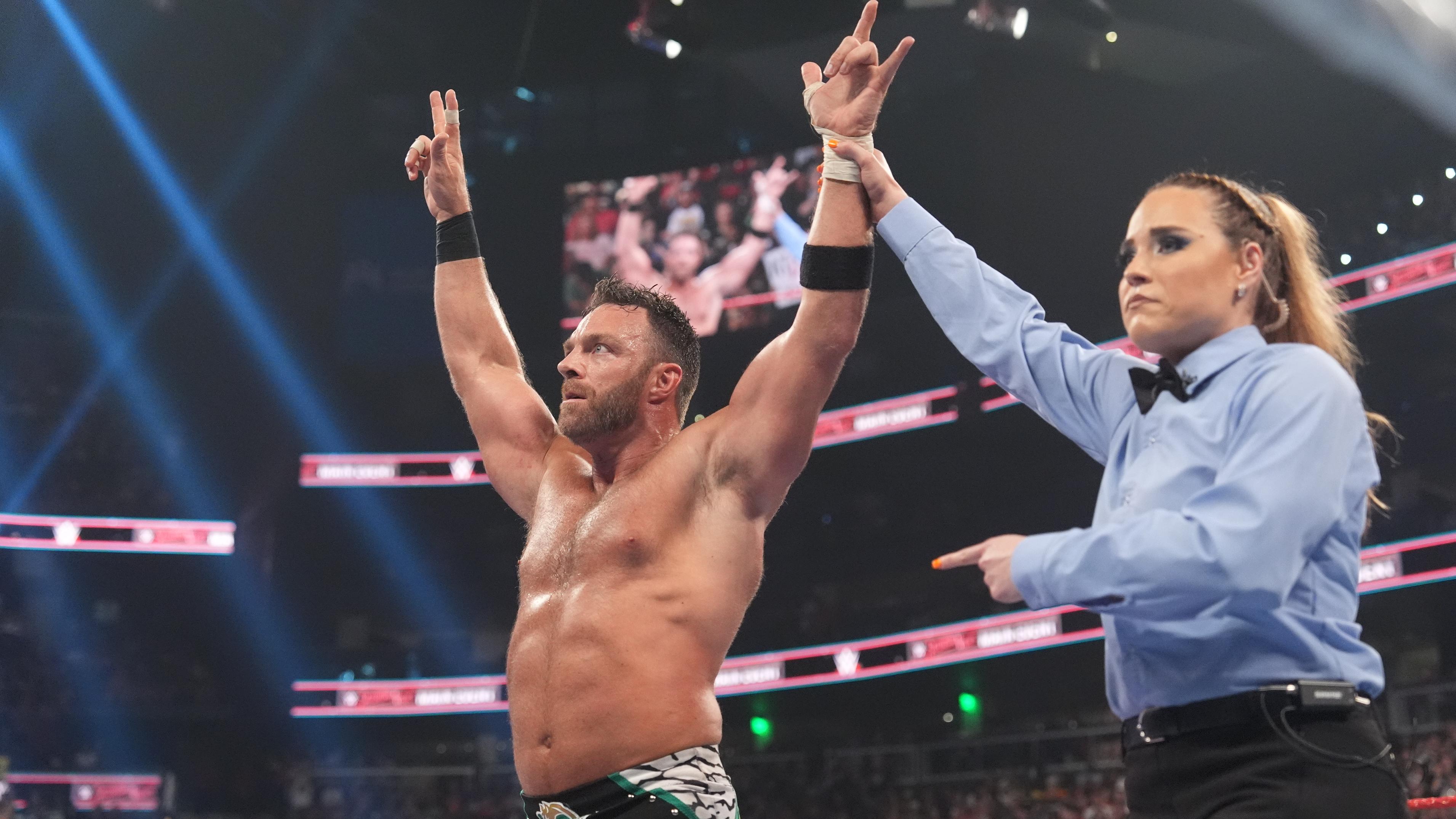 WWE - Saturday Night's Main Event