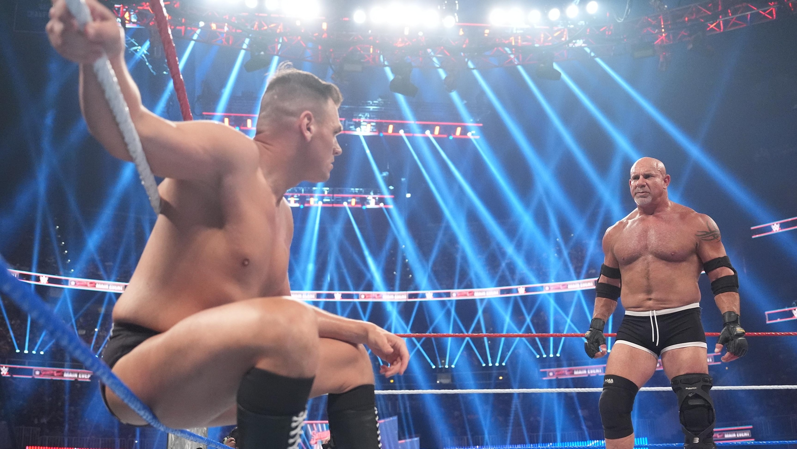 WWE - Saturday Night's Main Event