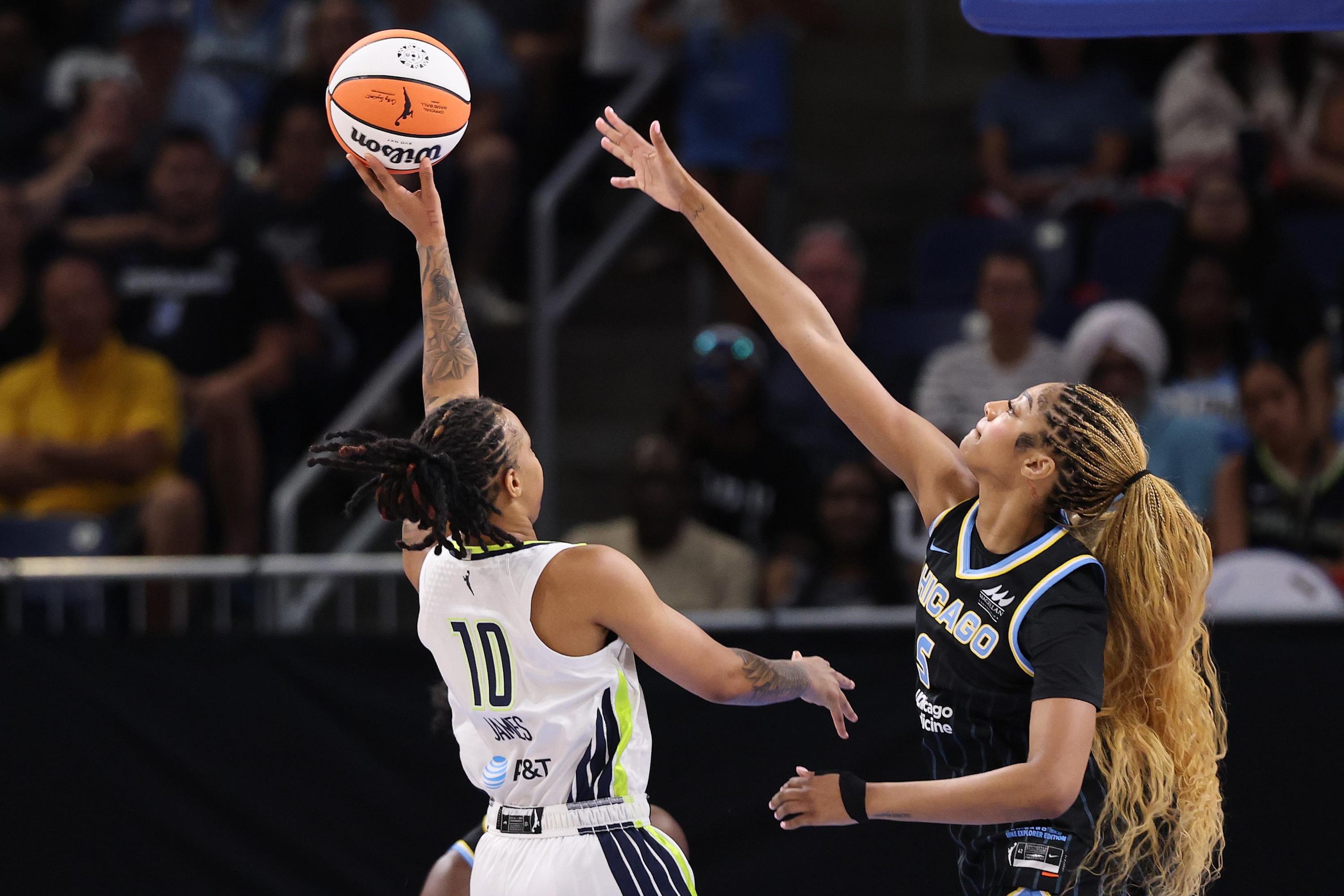 Angel Reese Double-Doubles as Sky Beat Paige Bueckers, Wings to Sweep Season Series