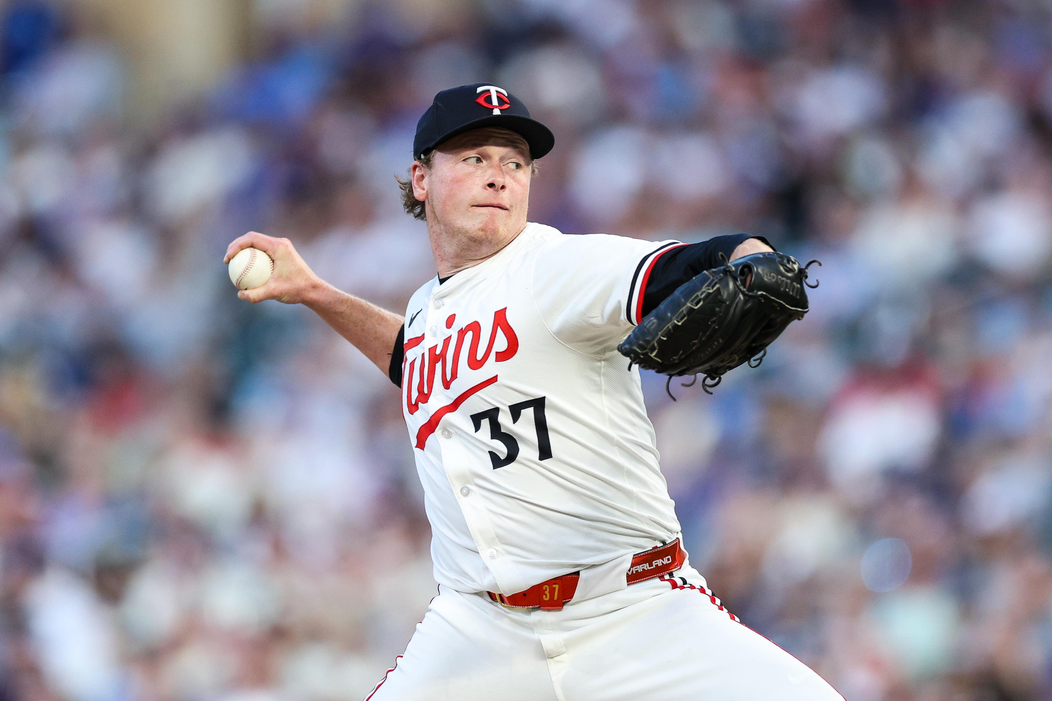 Chicago Cubs v Minnesota Twins