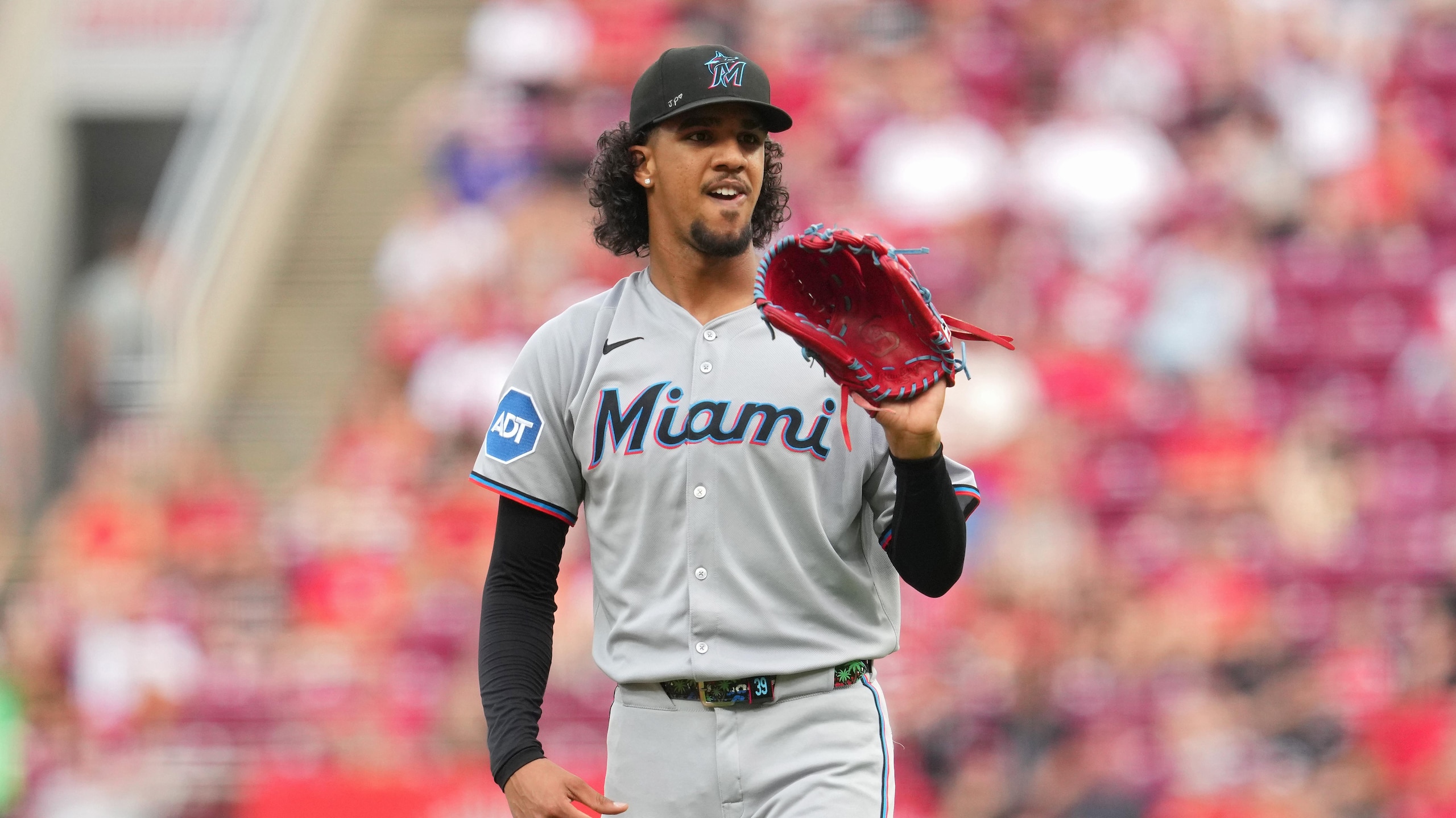 Miami Marlins v Cincinnati Reds