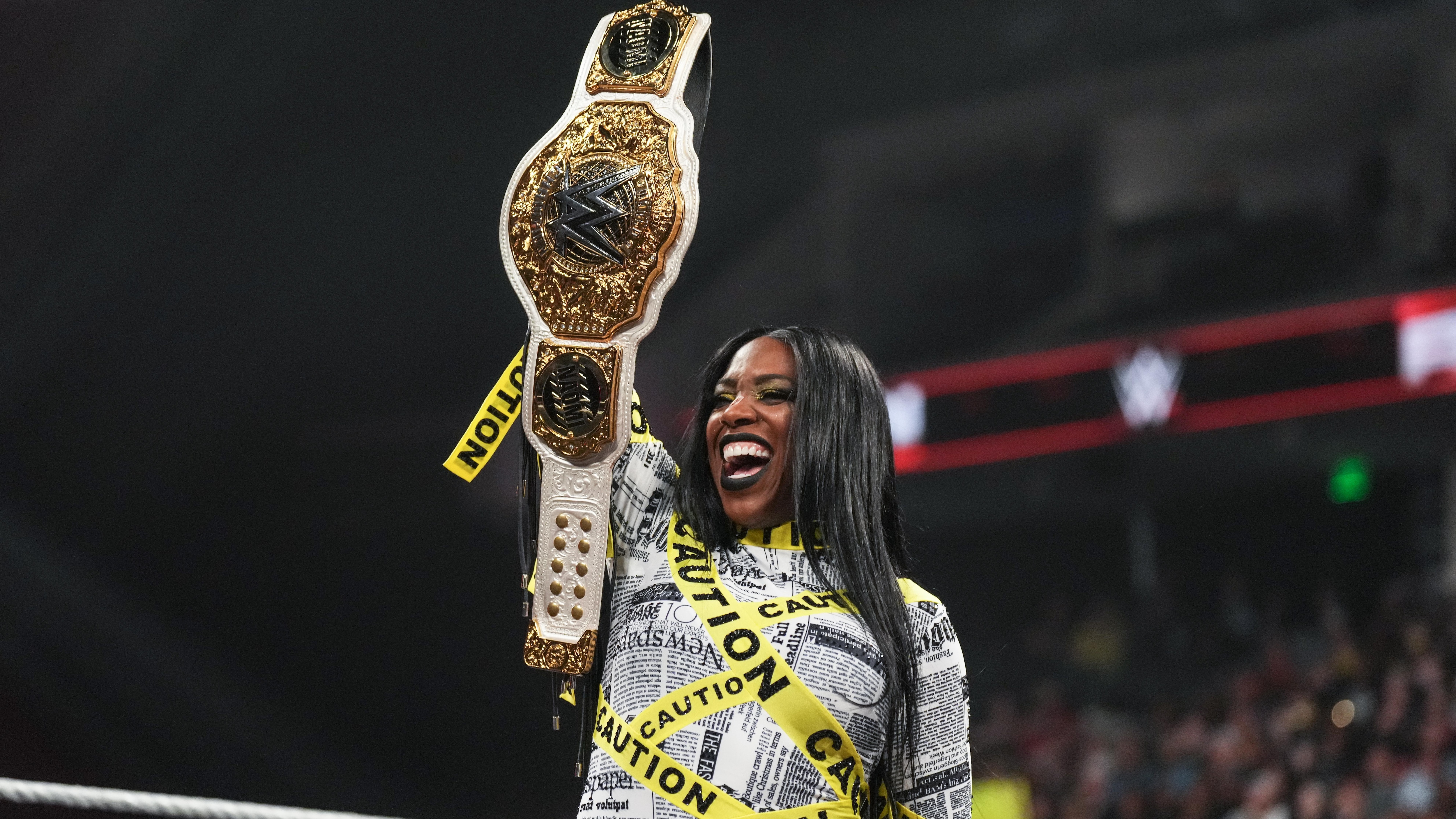 Naomi Beats Rhea Ripley, Iyo Sky to Retain Women’s World Title at WWE SummerSlam 2025